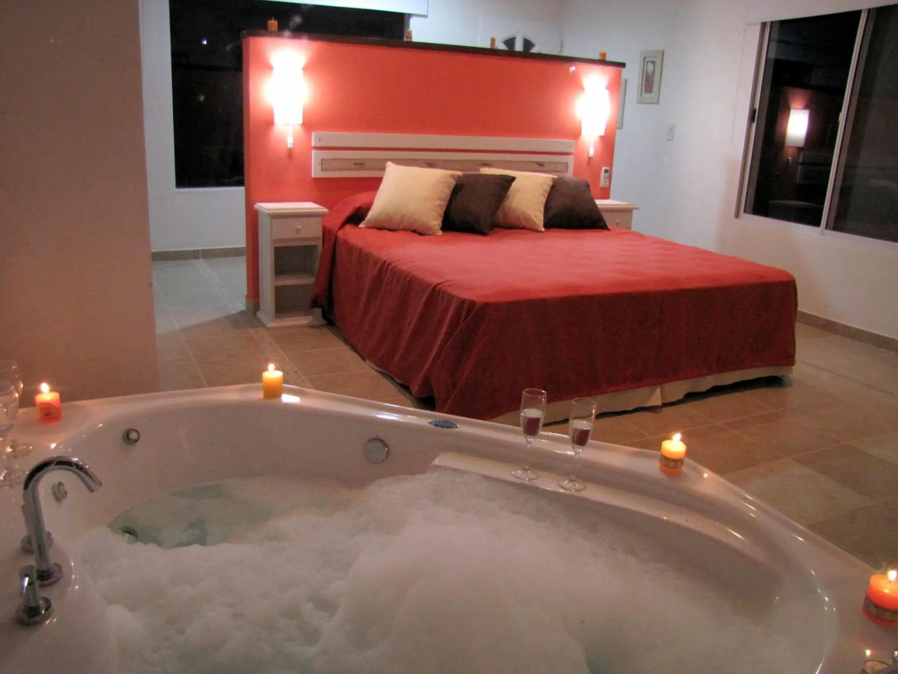 Hot Tub, Bed in Bungalows Mexico Hot Tub, Bed in Bungalows Mexico