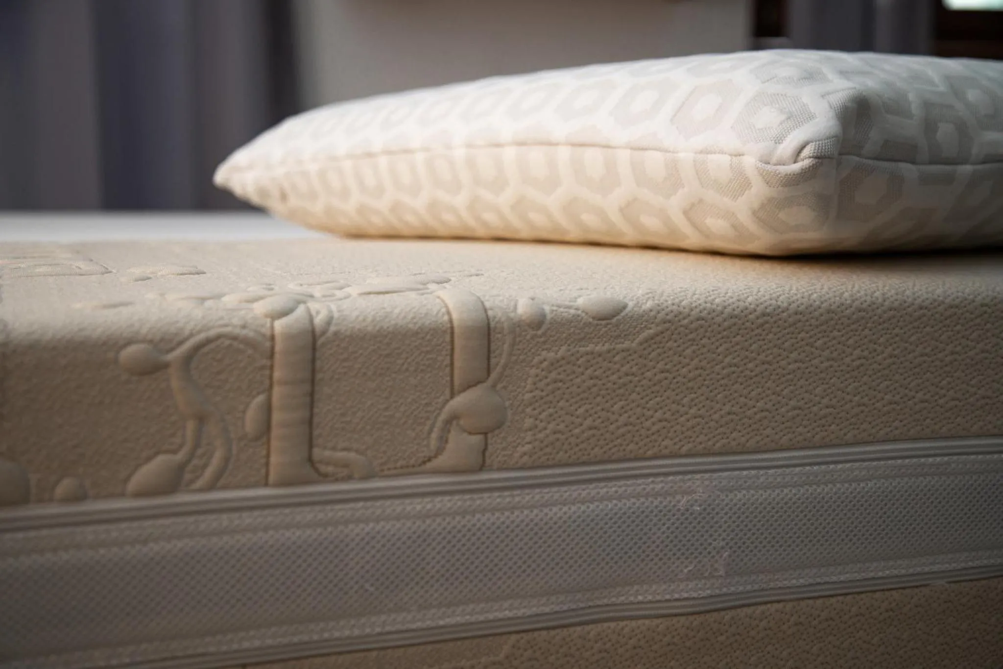 Bed in MAMA Apartments