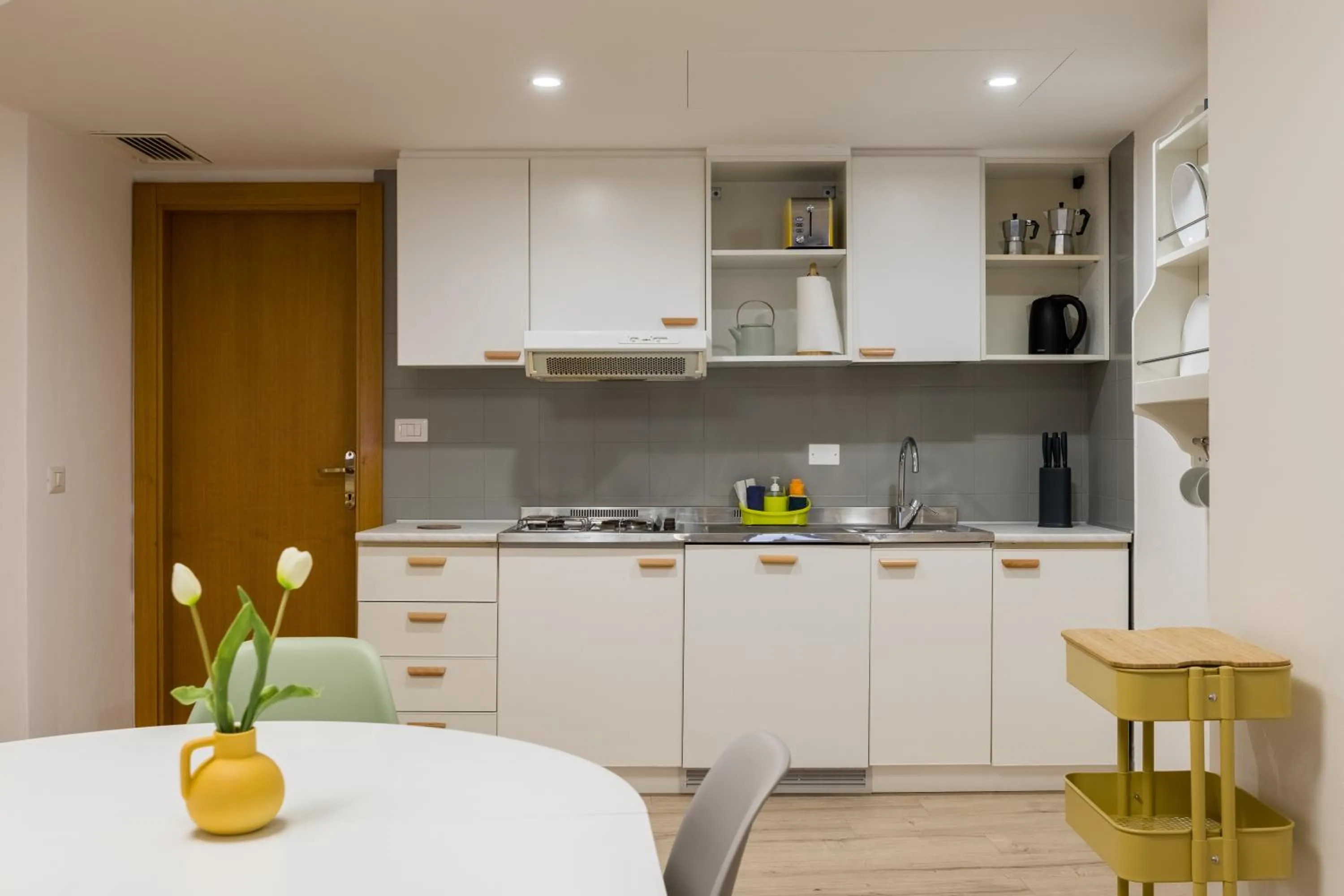 Kitchen or kitchenette in MAMA Apartments