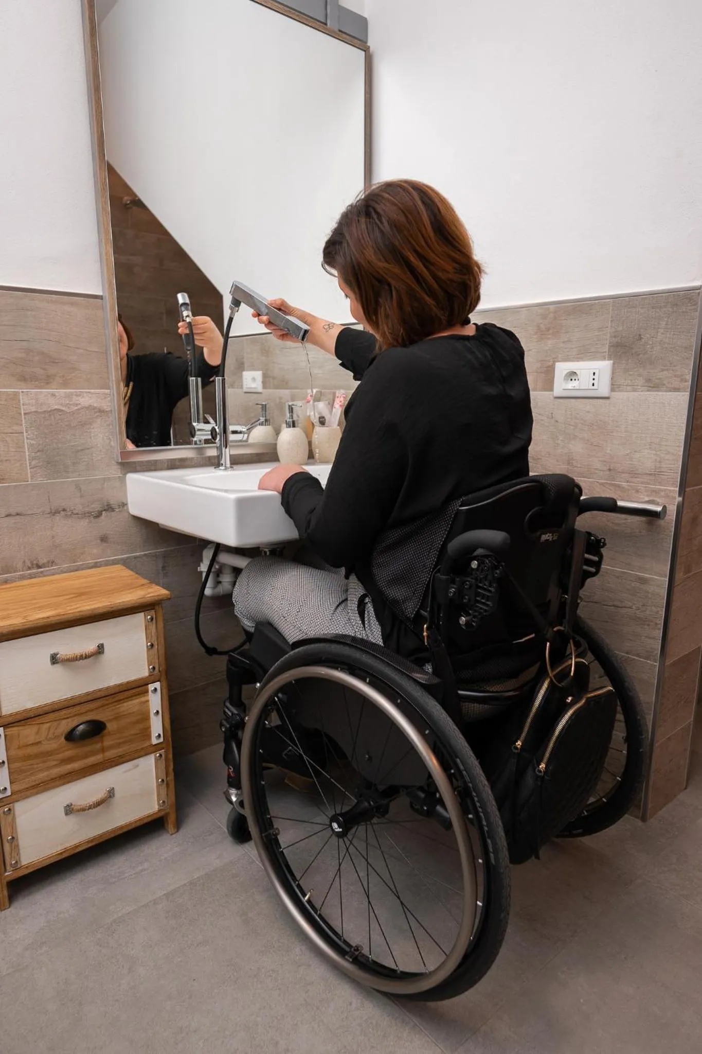 Nightclub / DJ in MAMA Apartments