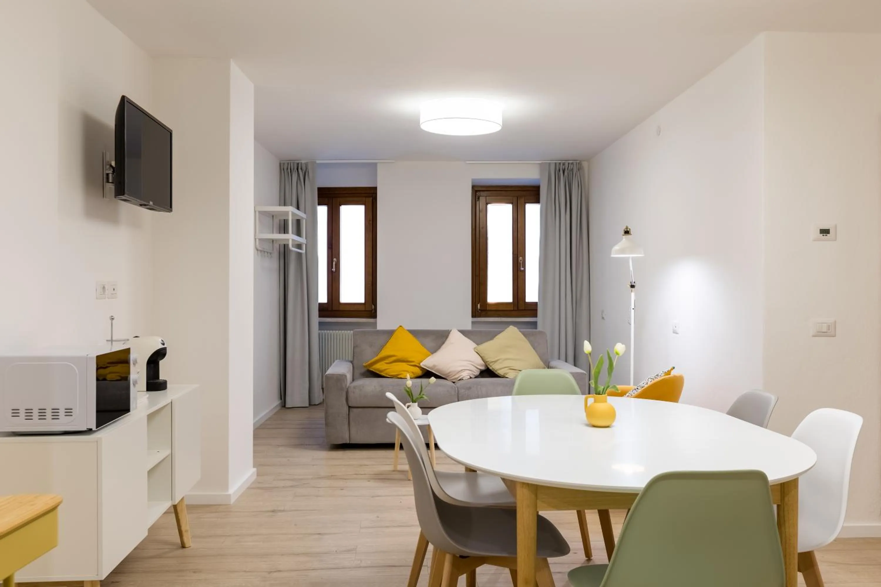 Coffee/tea facilities in MAMA Apartments