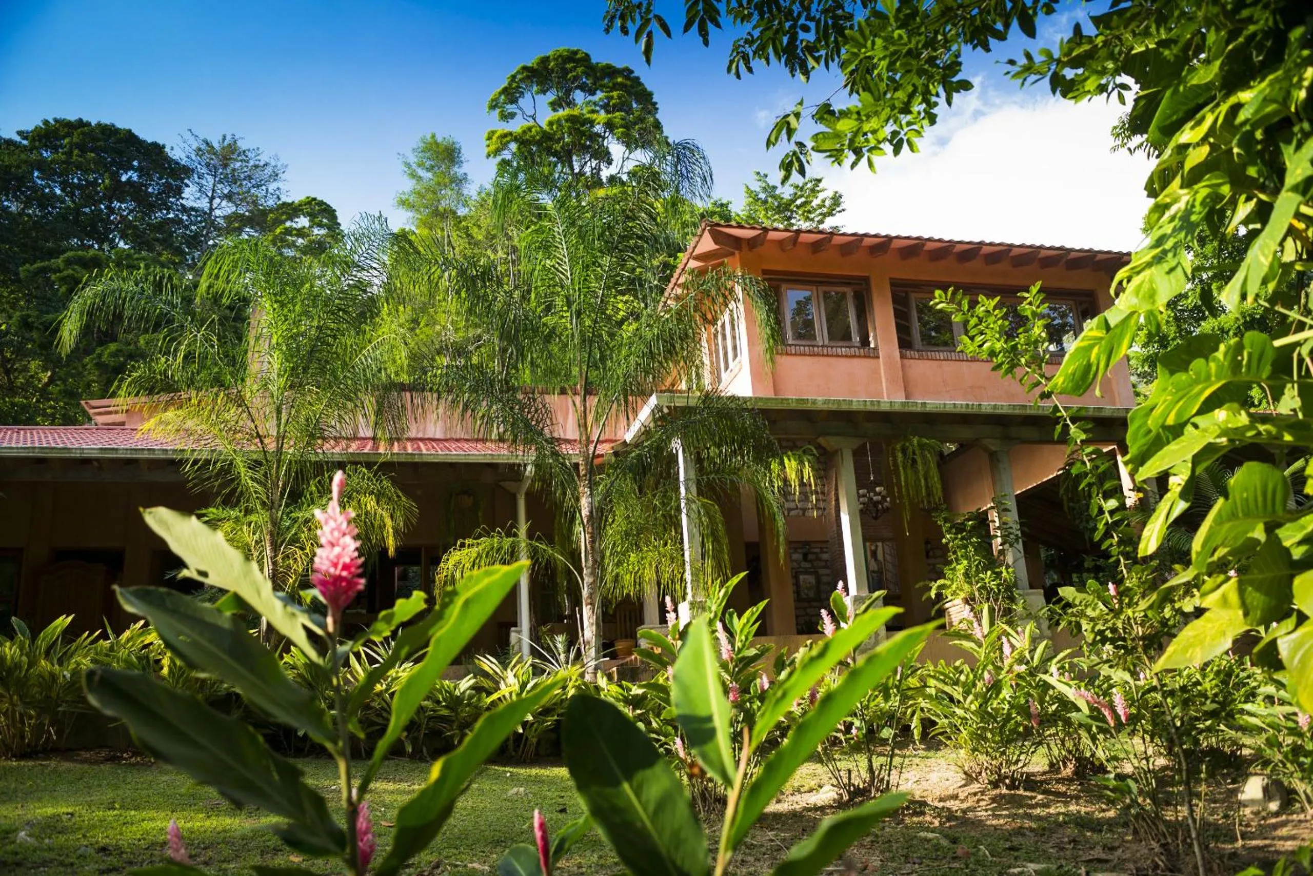 Facade/entrance in La Villa de Soledad