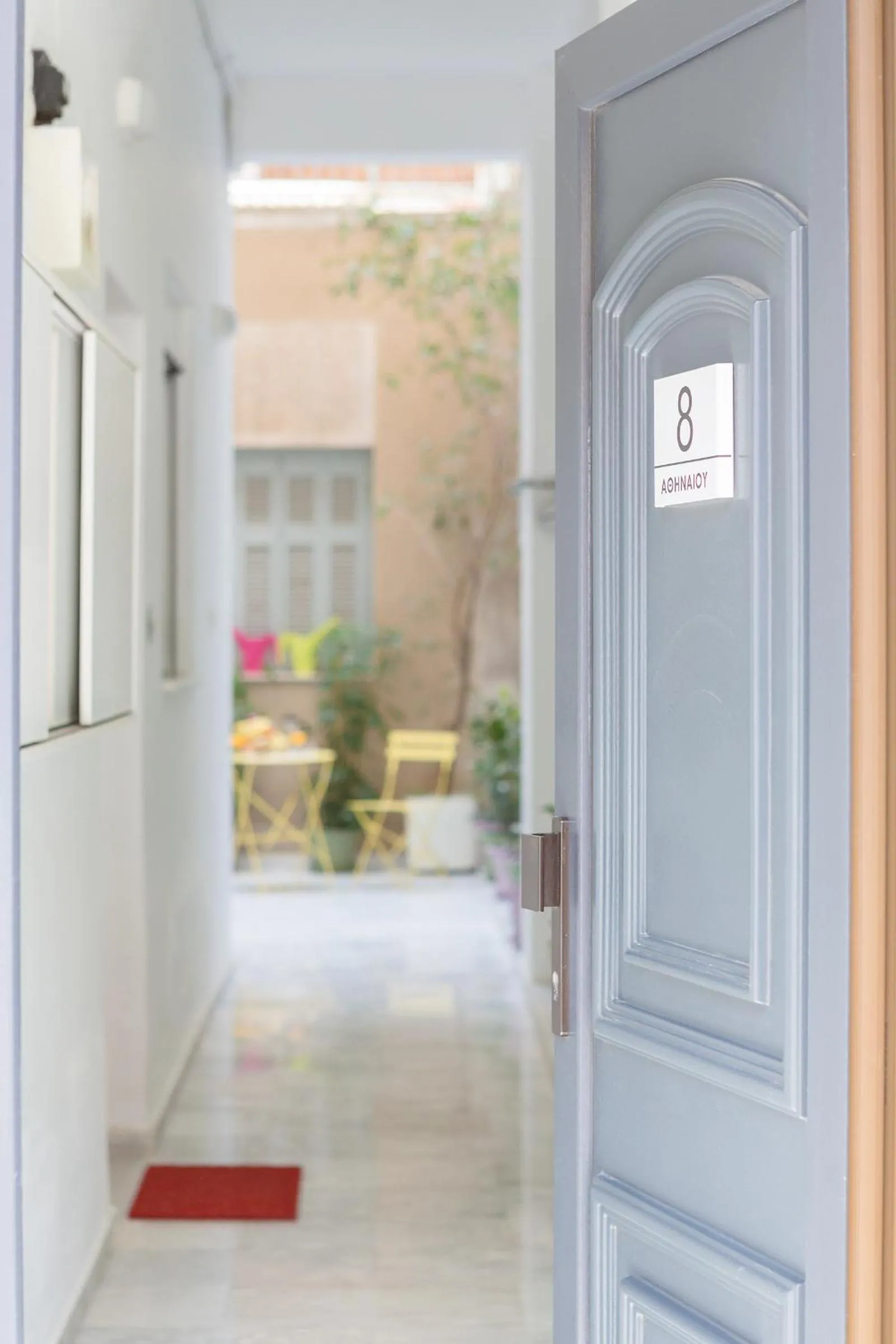 Grandma's Chic & Bright Athenian home with a Patio
