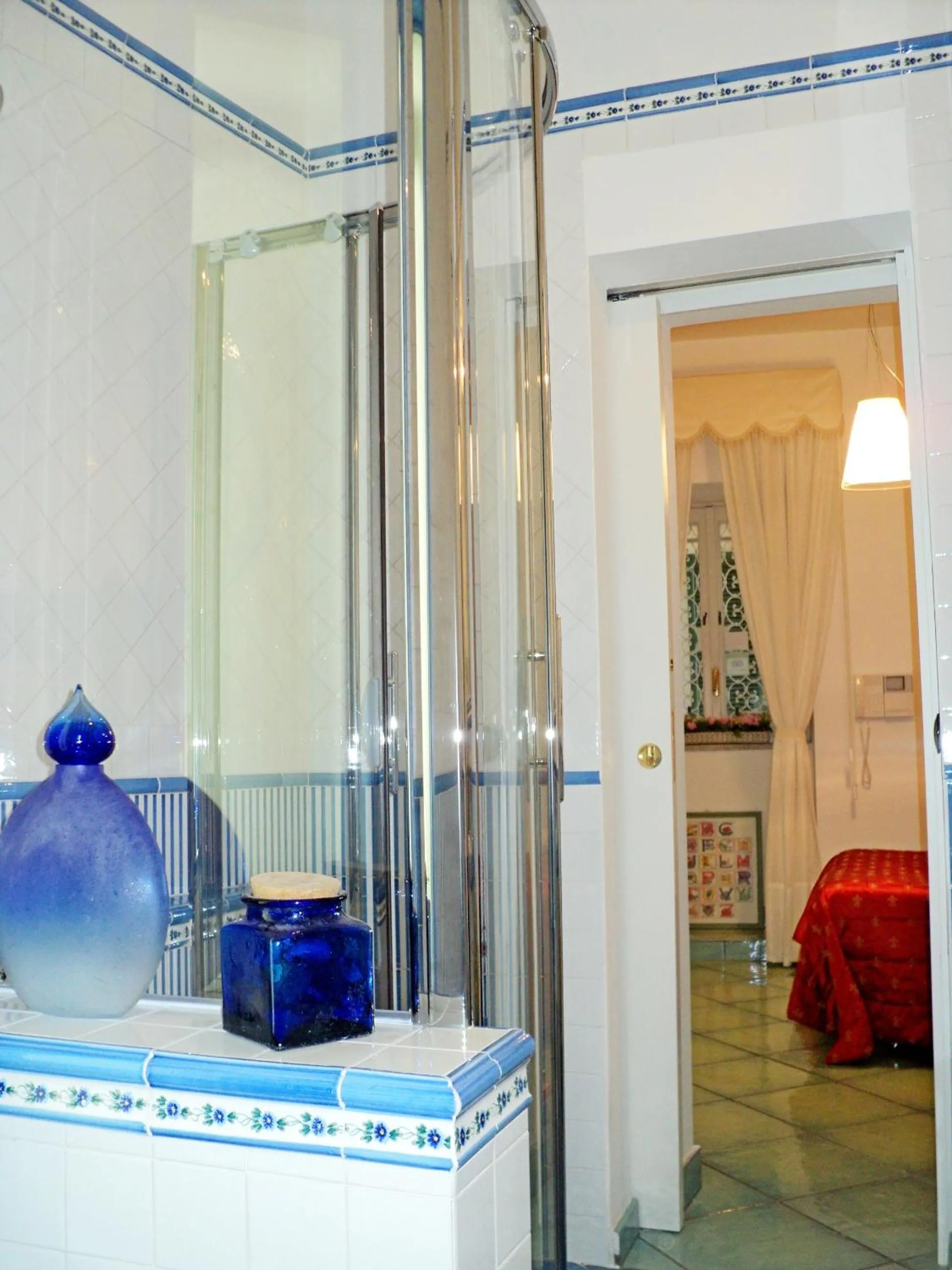 Decorative detail, Bed in Casa Mariannina