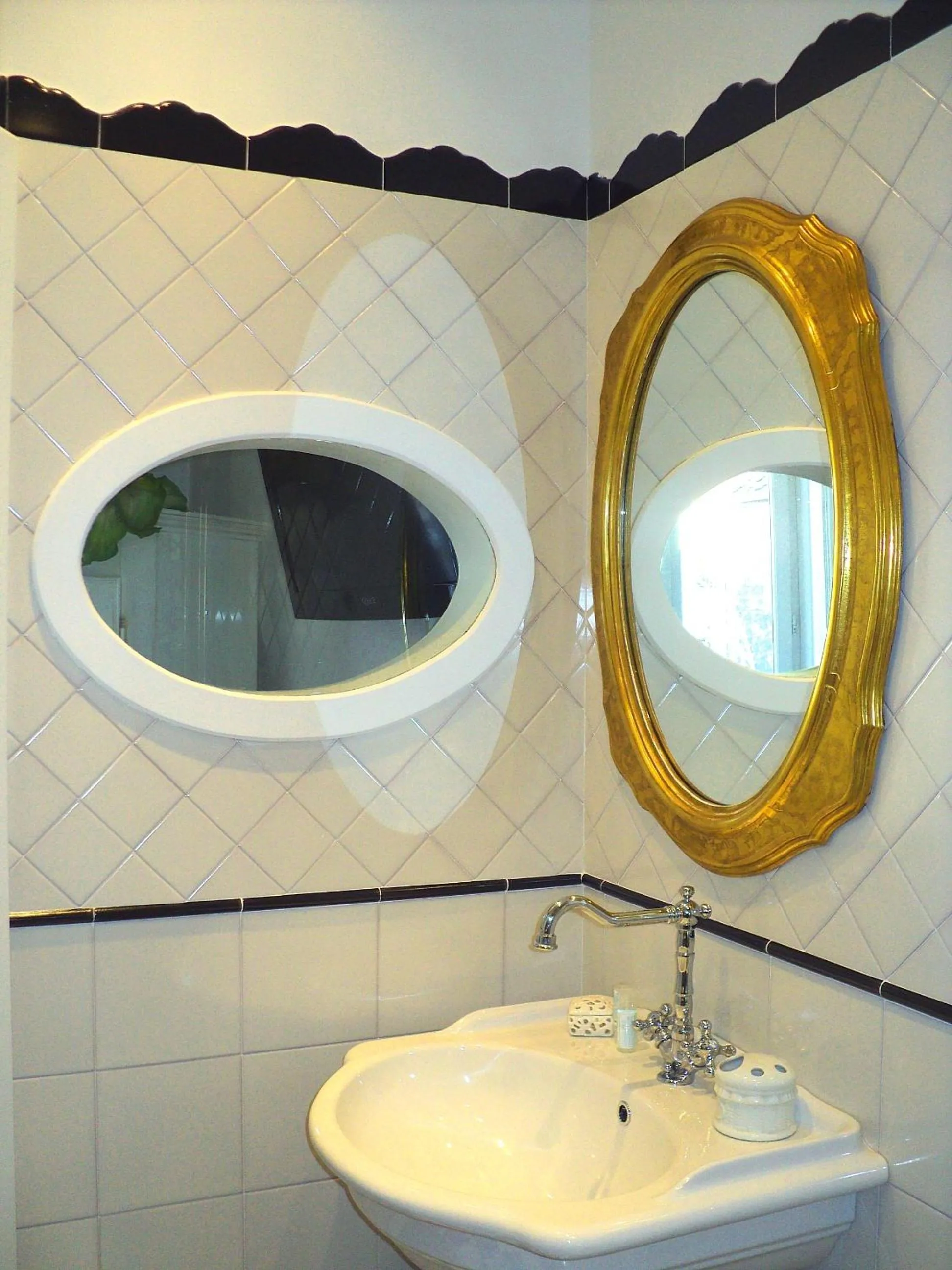 Toilet in Casa Mariannina