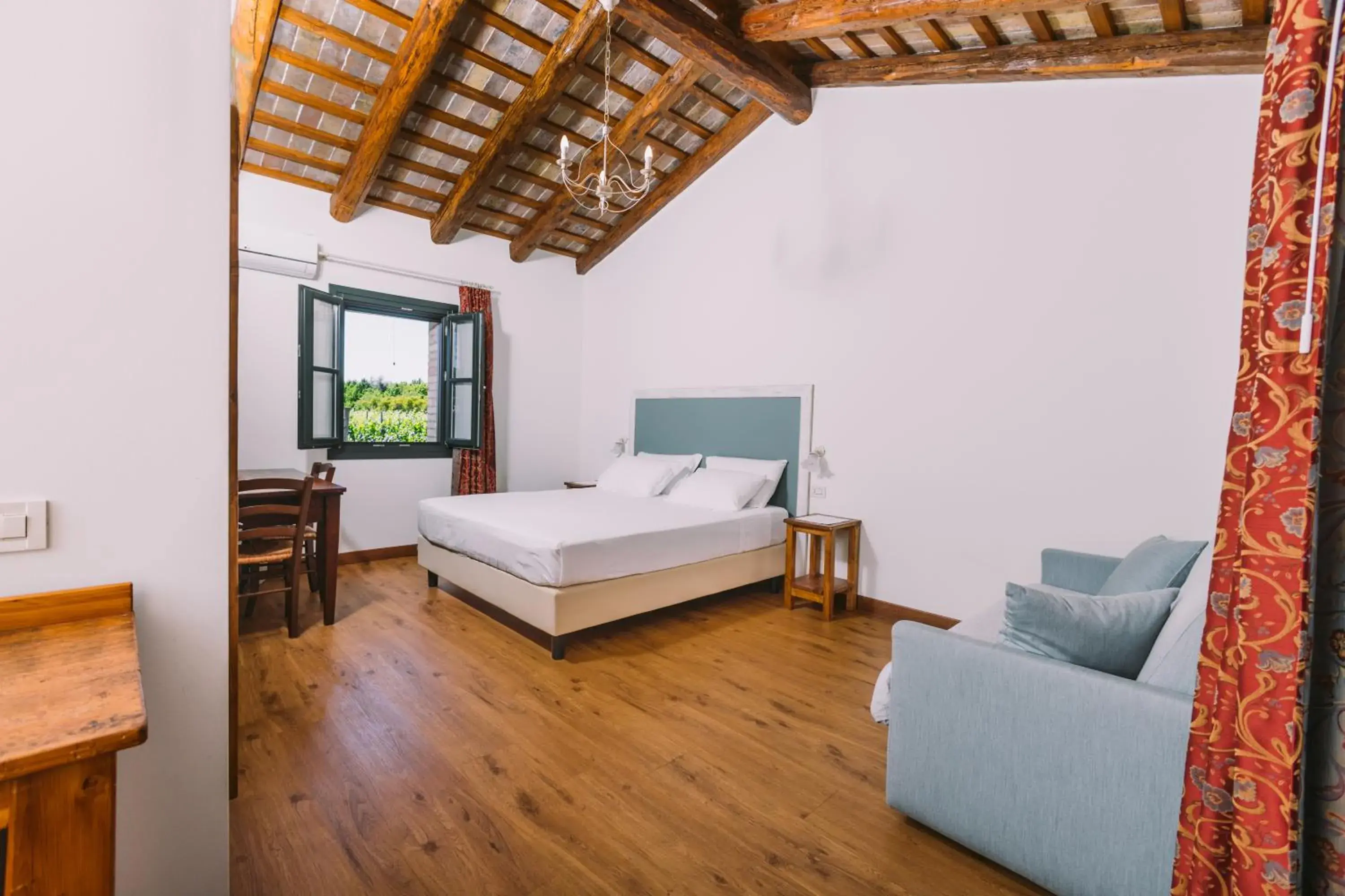 Superior Double Room - single occupancy in Agriturismo Albafiorita Superior Double Room - single occupancy in Agriturismo Albafiorita