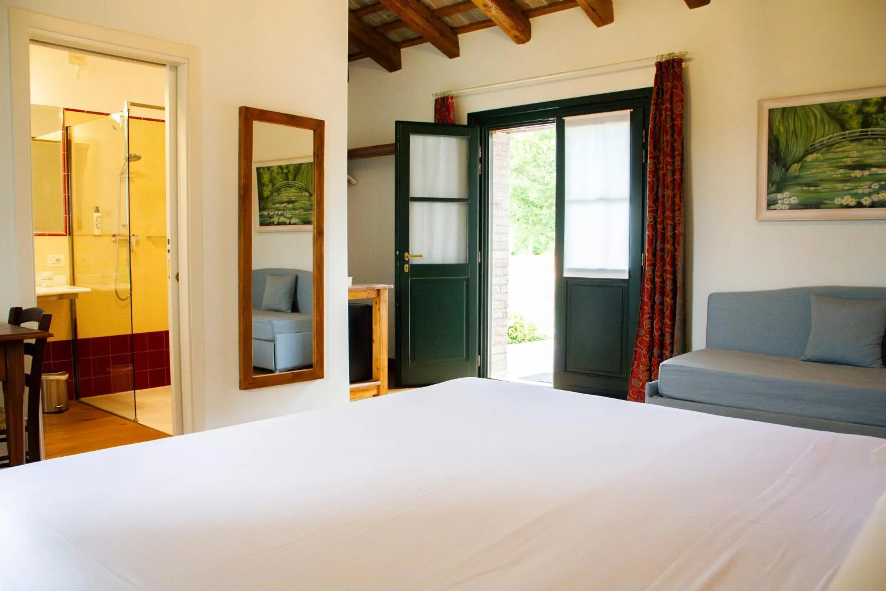 Superior Double Room - single occupancy in Agriturismo Albafiorita Superior Double Room - single occupancy in Agriturismo Albafiorita