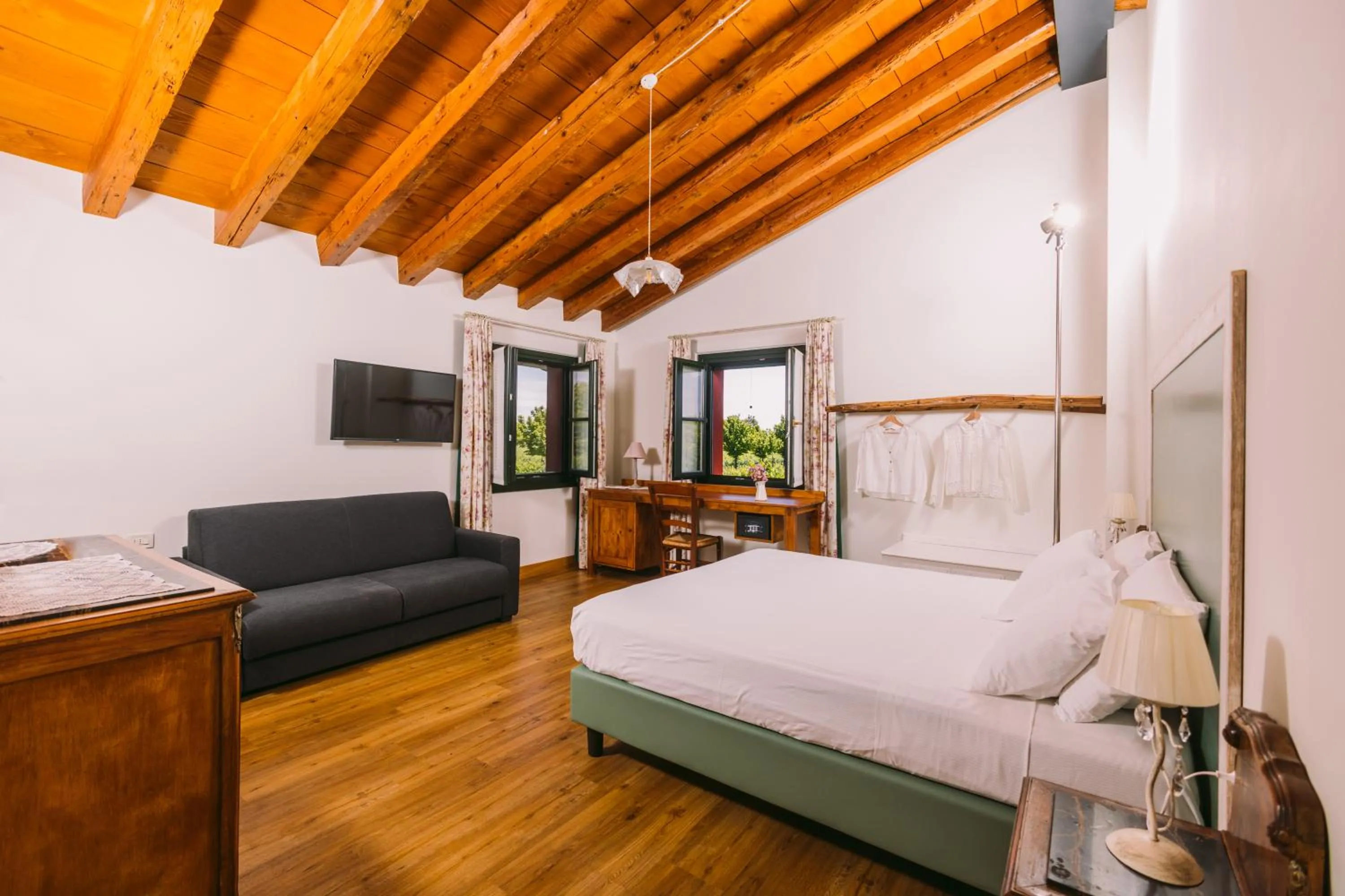 Superior Double Room - single occupancy in Agriturismo Albafiorita