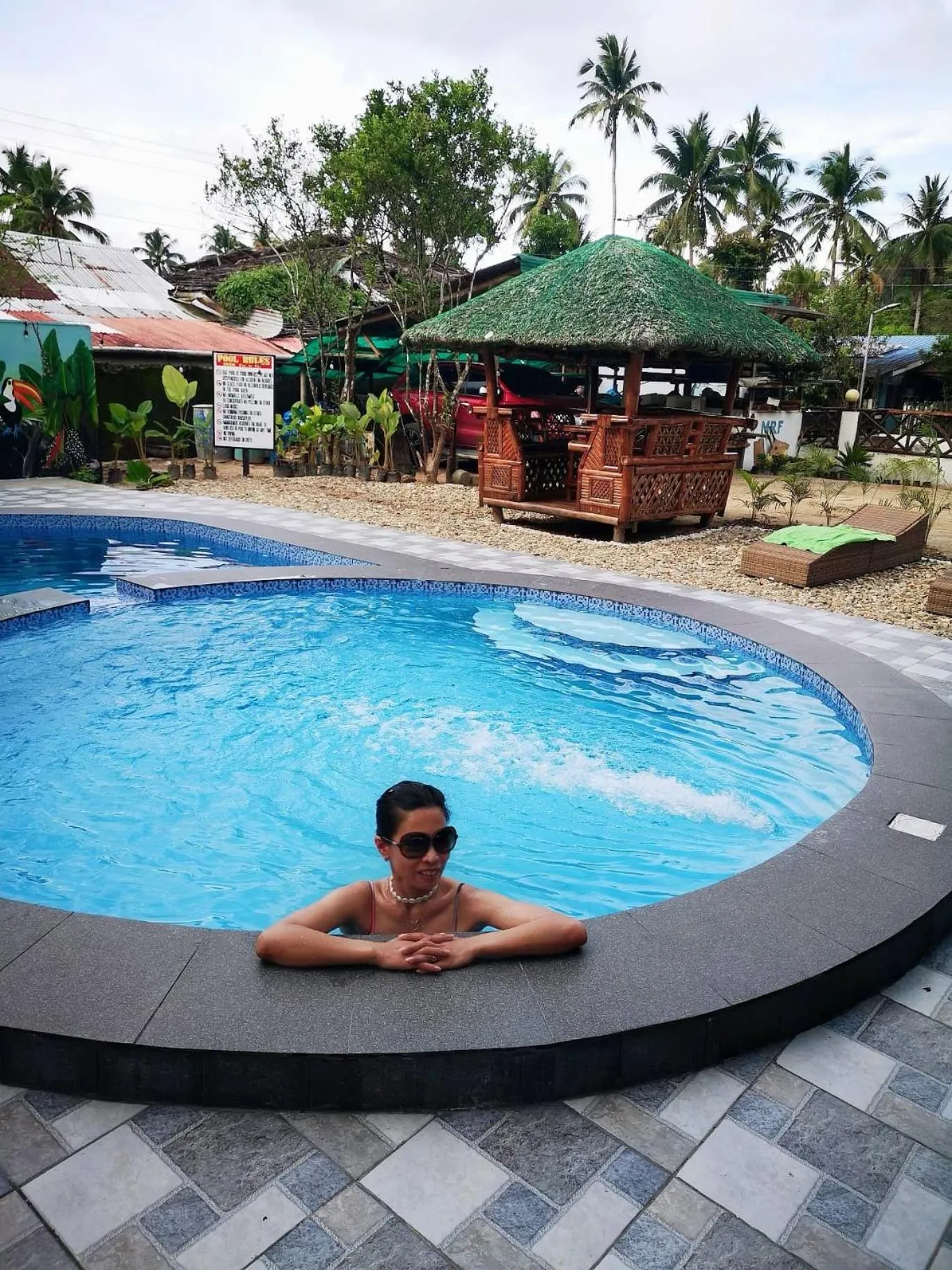 Pool view in Hotel Oasis Port Barton