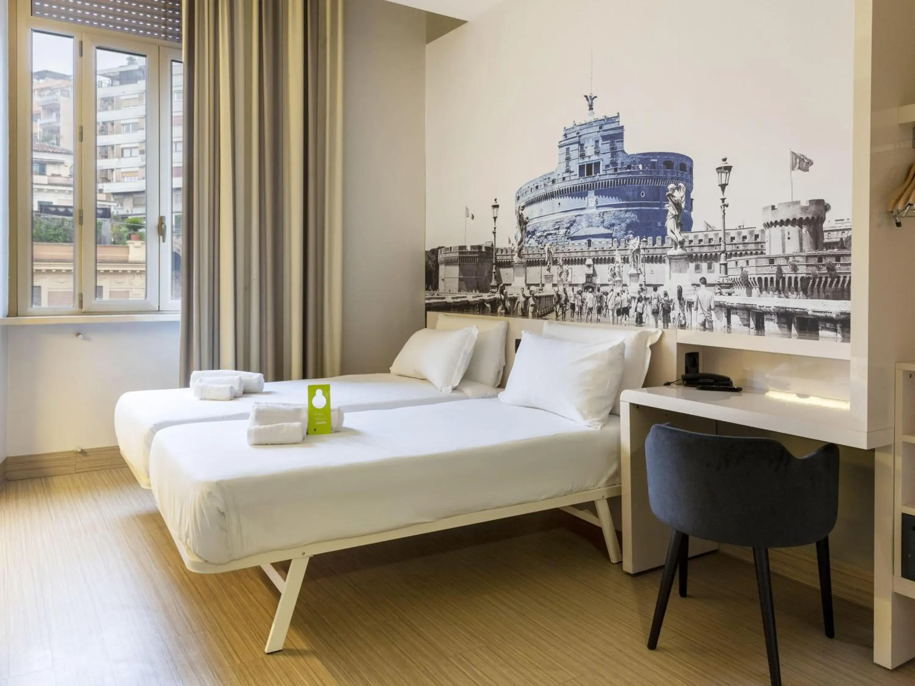 Superior Twin Room in B&B Hotel Roma Trastevere Superior Twin Room in B&B Hotel Roma Trastevere