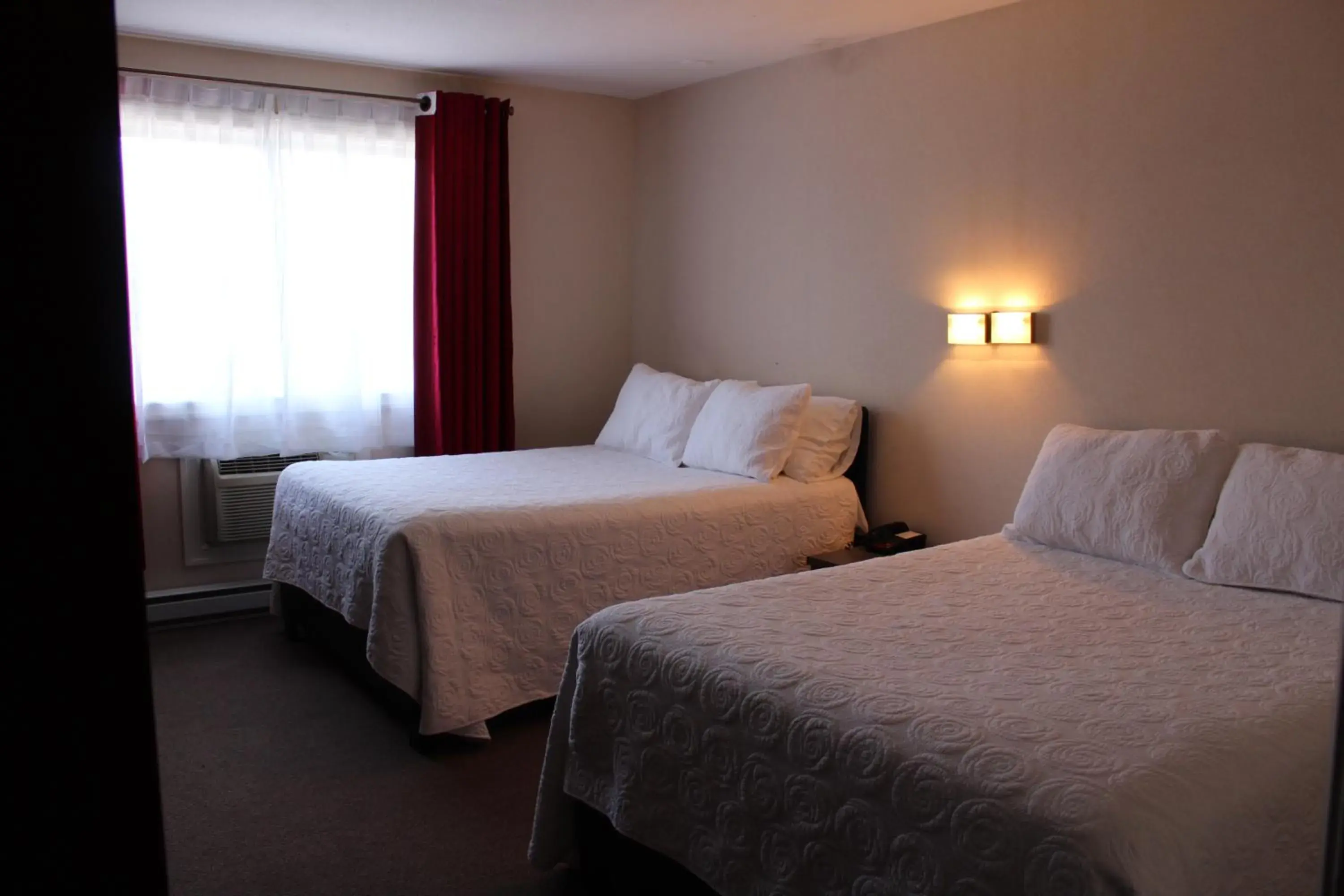 Double Room with Two Double Beds in Motel Capri & Suites Double Room with Two Double Beds in Motel Capri & Suites