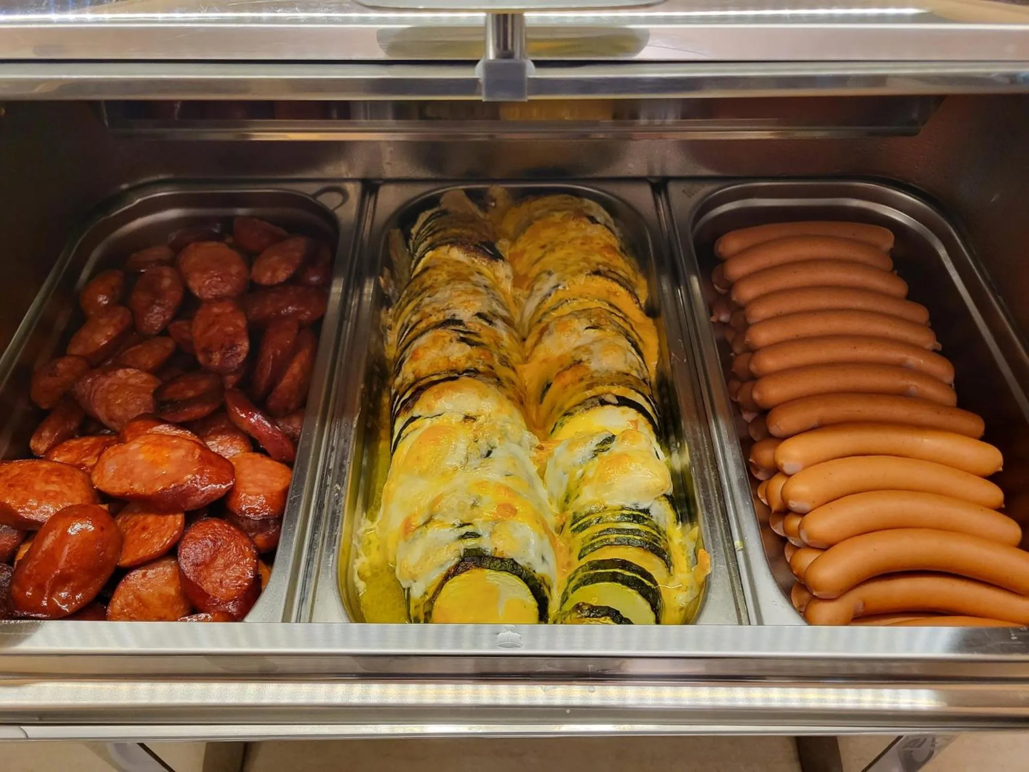 Breakfast in Alfons Boutique Hotel