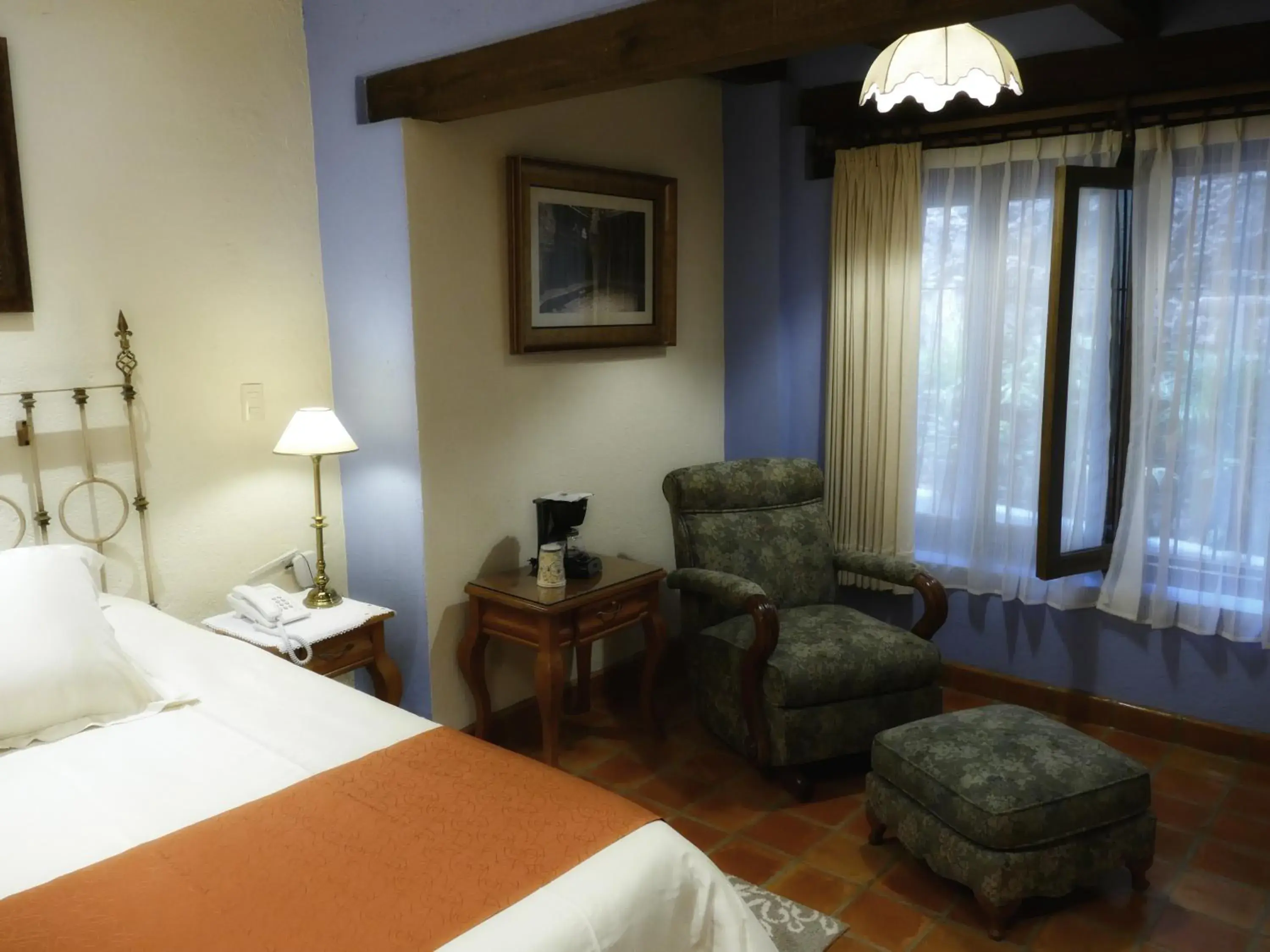 Living room, Bed in El Meson de los Poetas Living room, Bed in El Meson de los Poetas