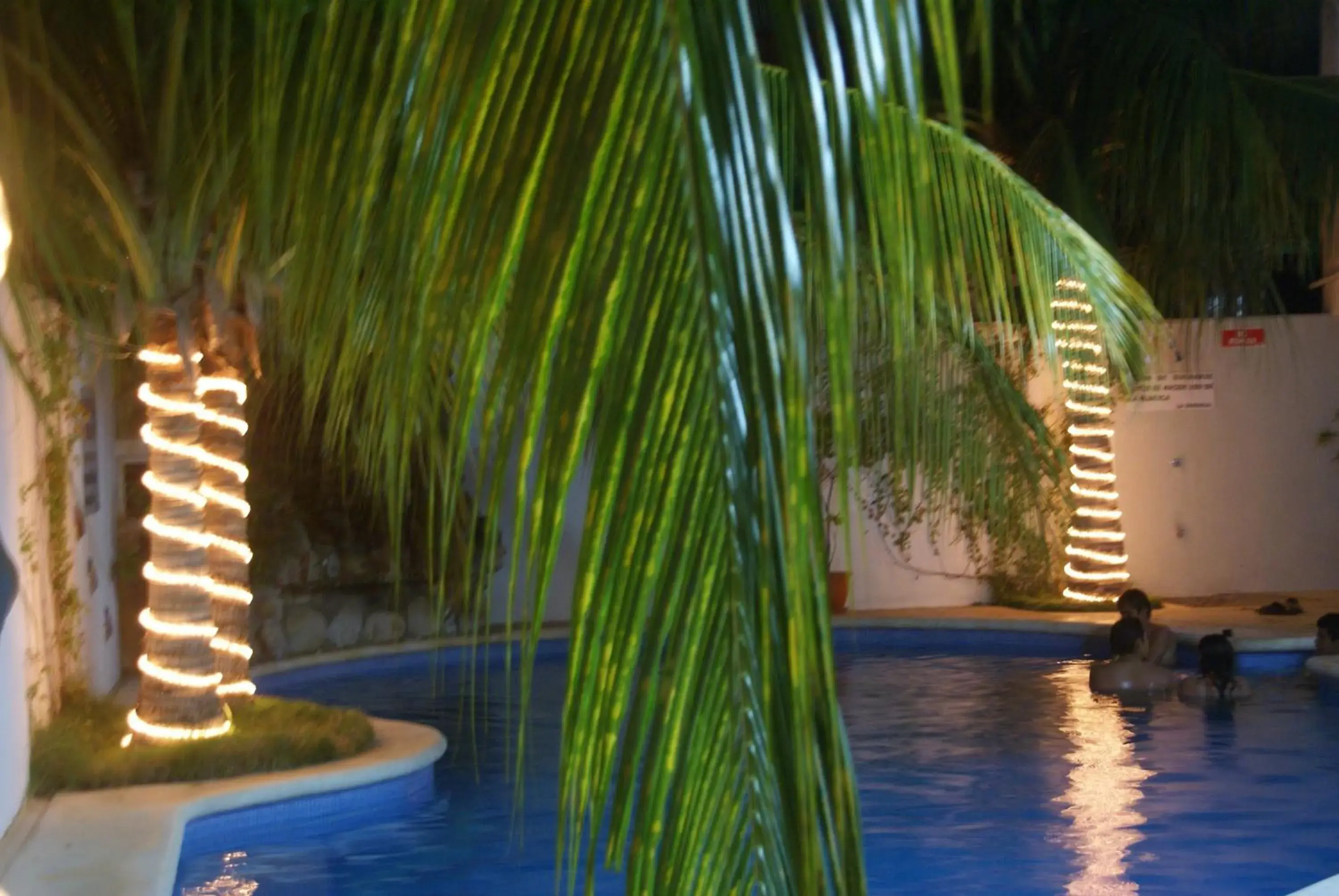 Swimming pool in Hotel Bahia Huatulco Swimming pool in Hotel Bahia Huatulco