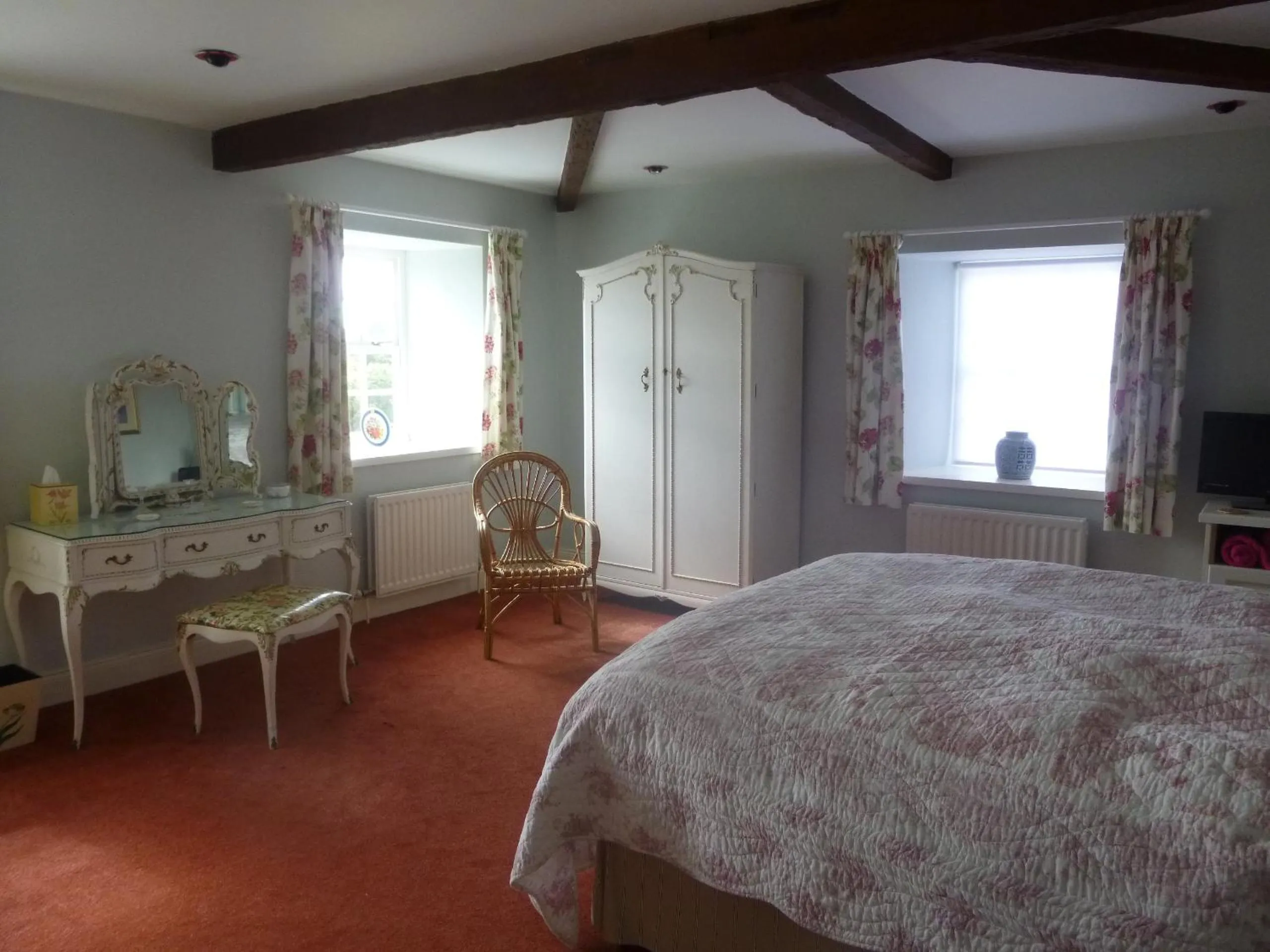 Bedroom in The Gin Gan