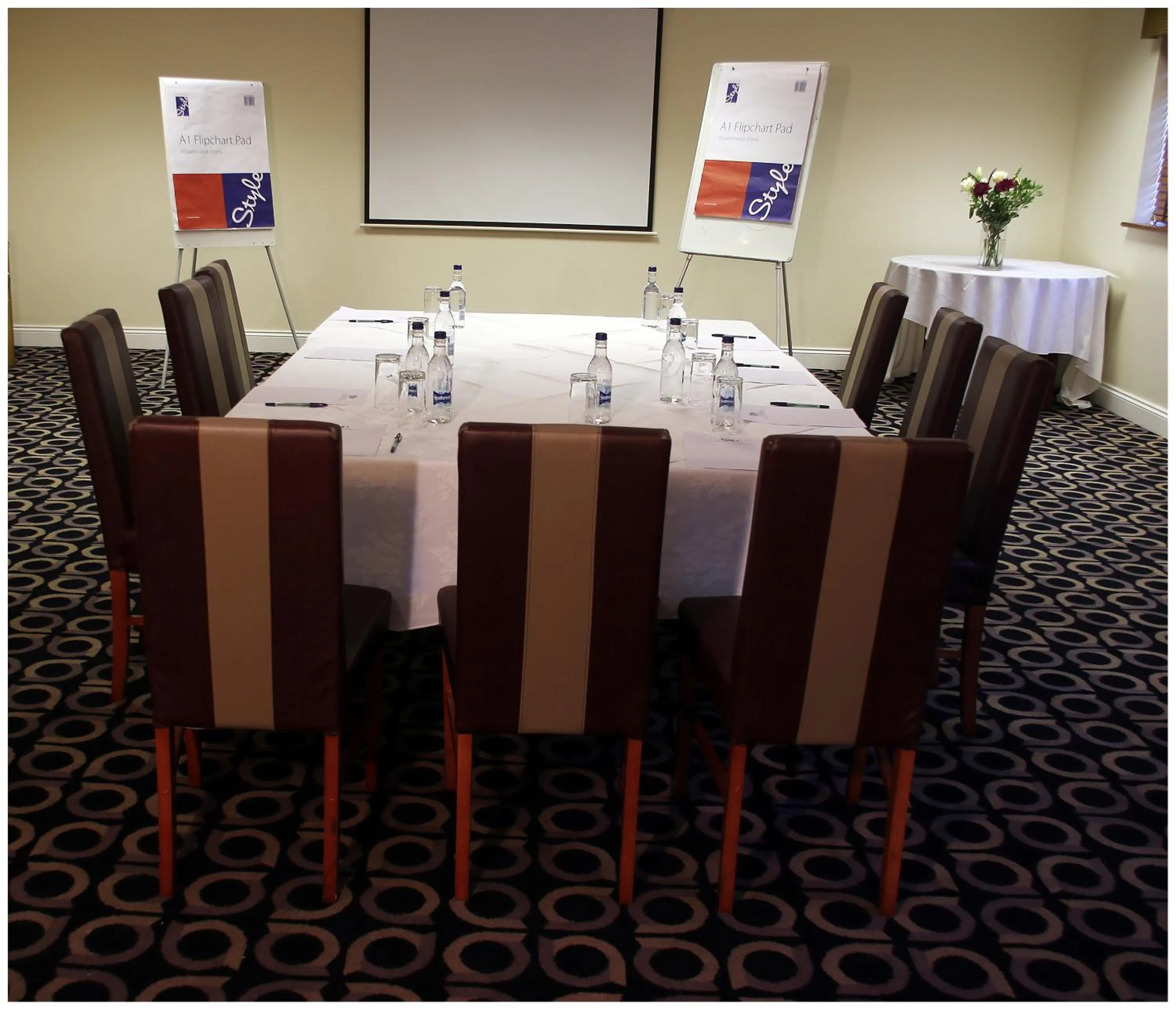 Business facilities in Blanco's Hotel