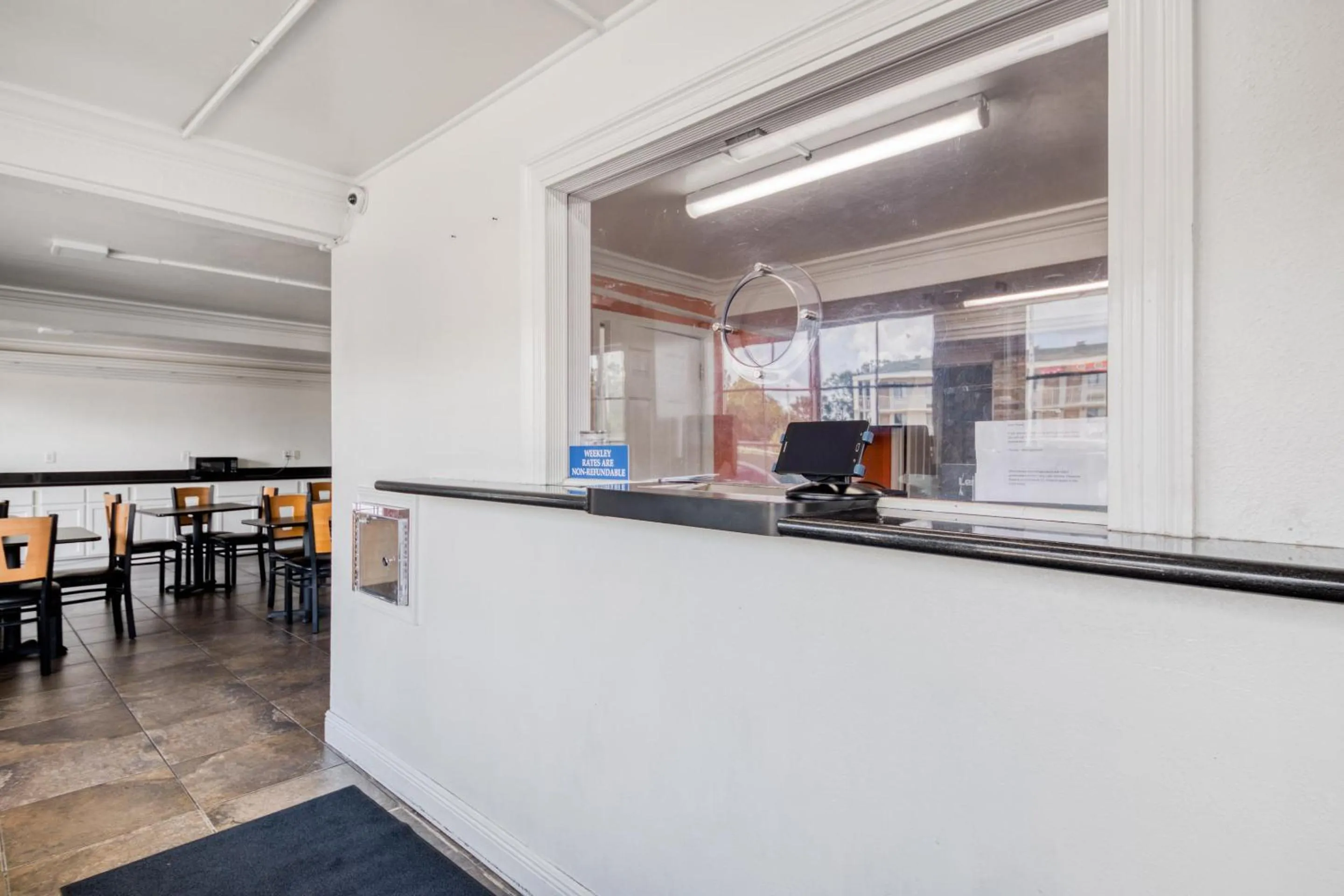 Lobby or reception in OYO Hotel Baton Rouge East I-12 Louisiana