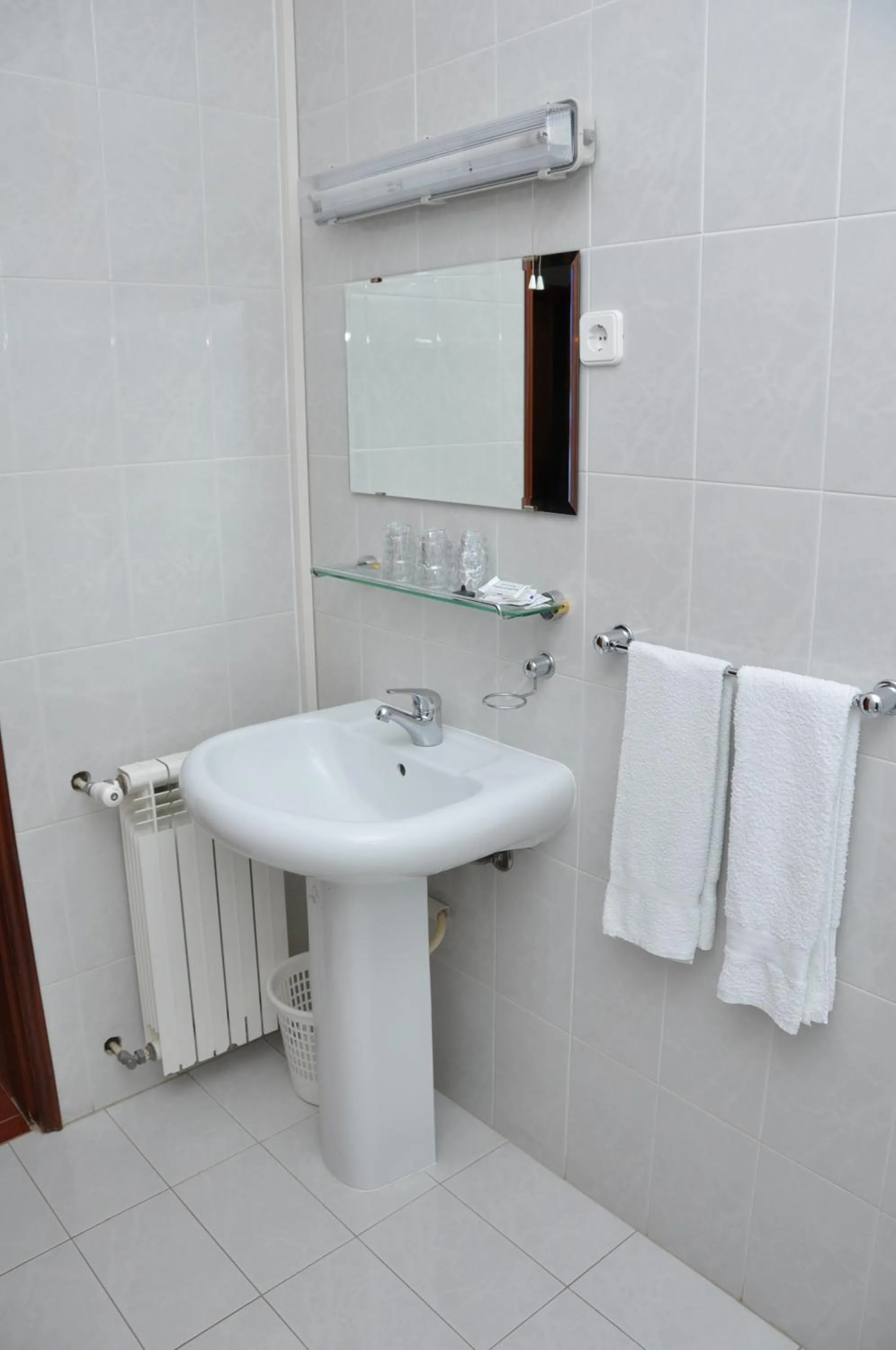 Bathroom in Hotel Rota Malhoa
