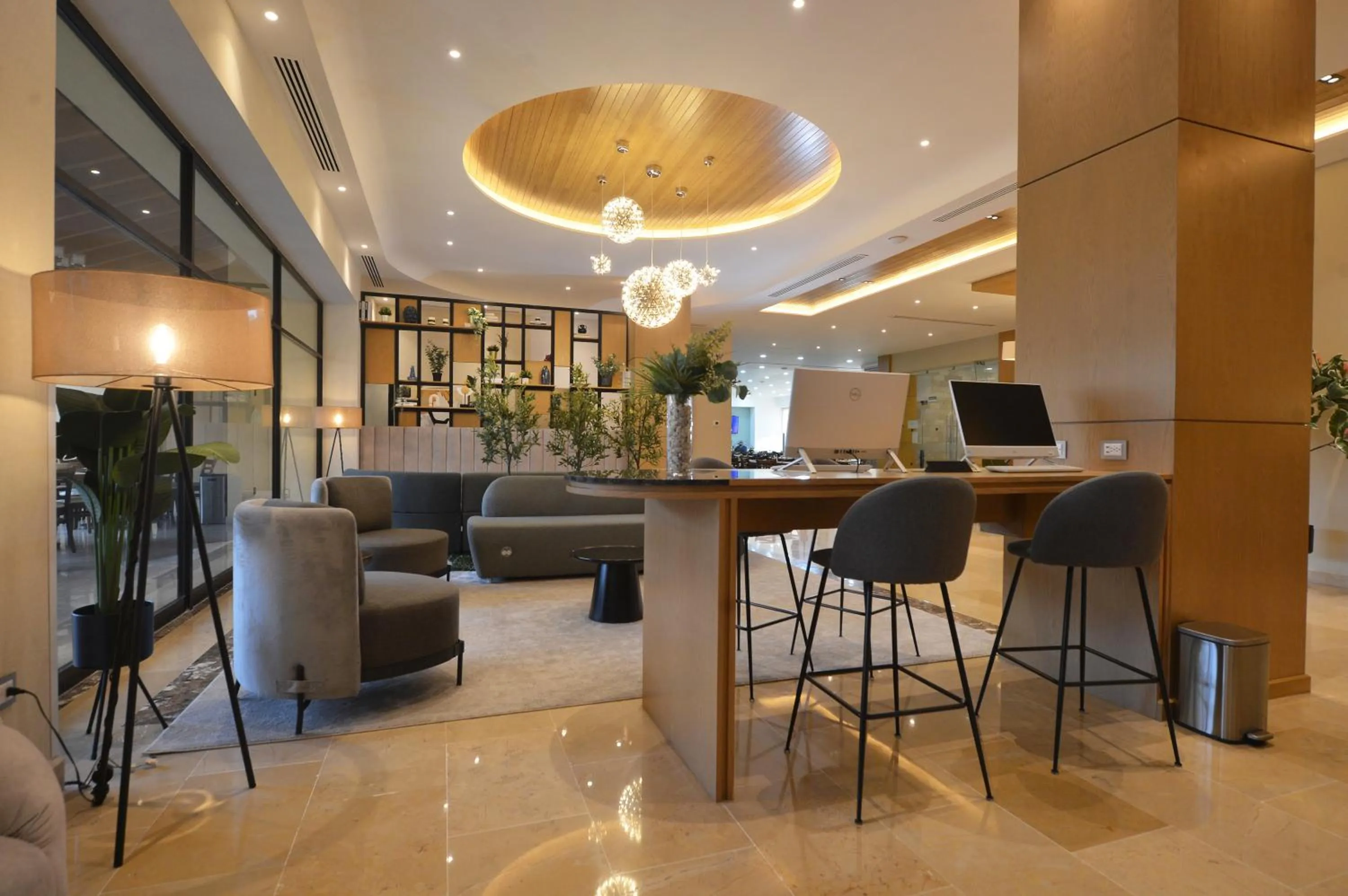 Business facilities in HB Xalapa