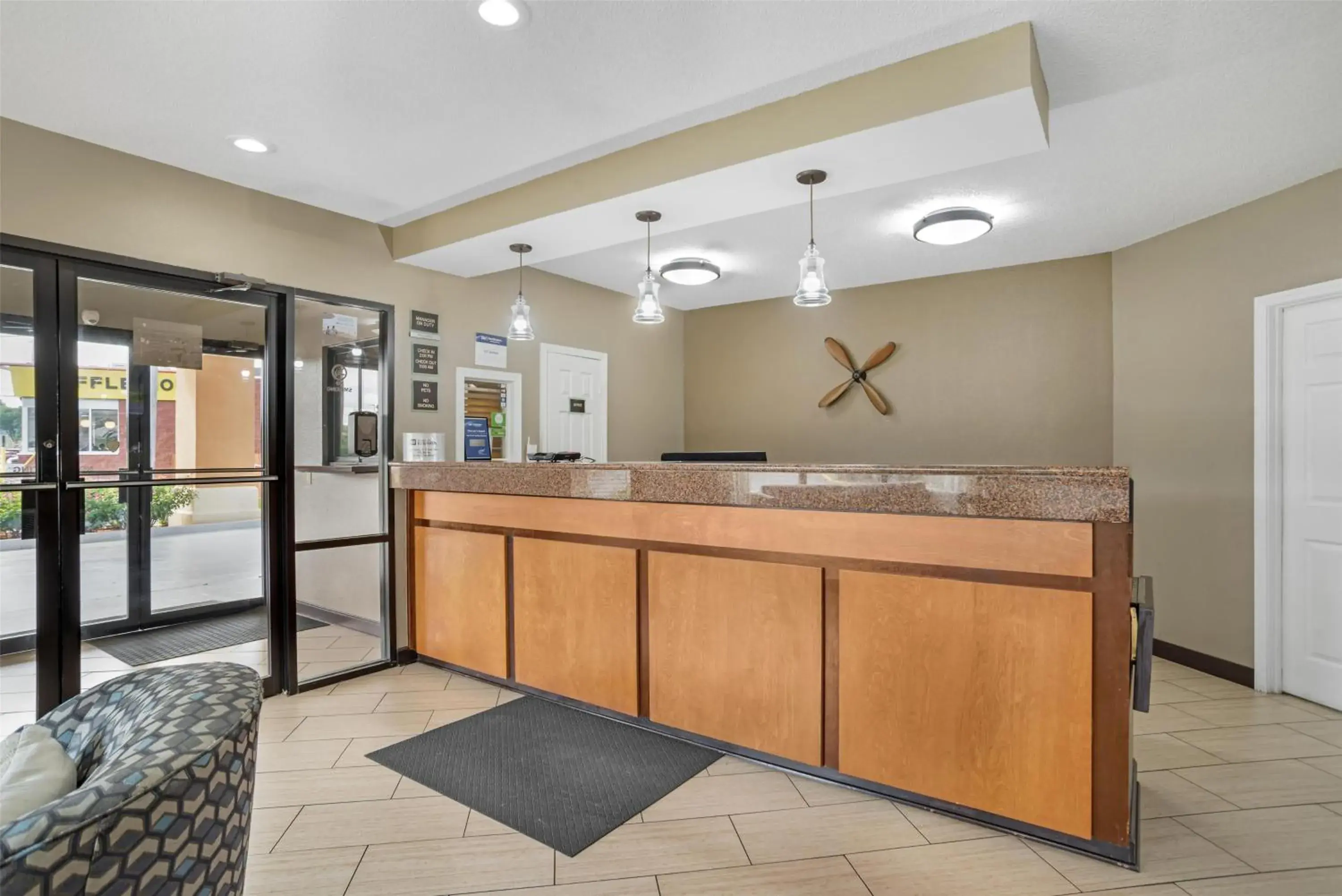 Lobby or reception in Best Western Airport Inn Lobby or reception in Best Western Airport Inn