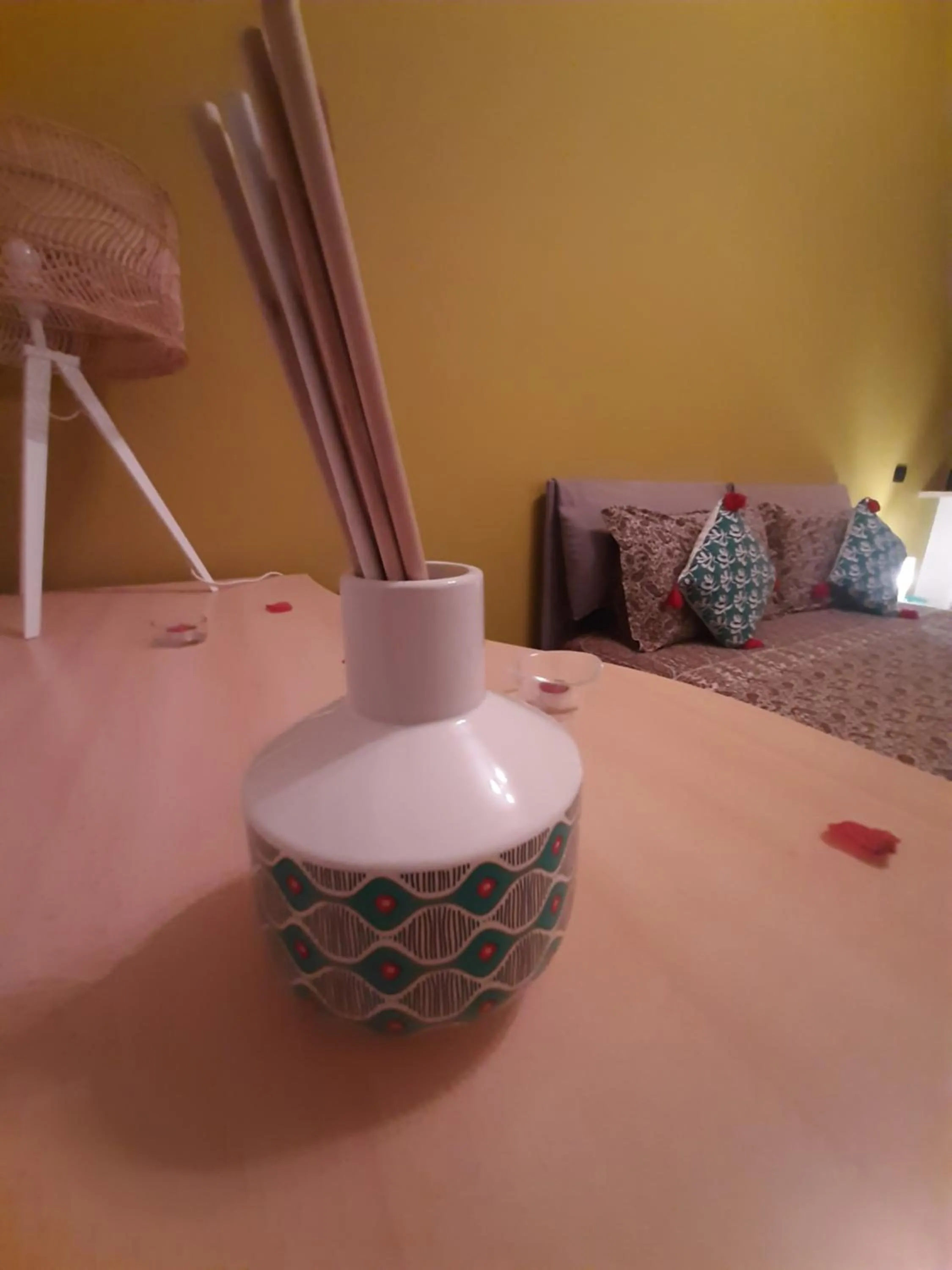 Bed in The Orange Groove