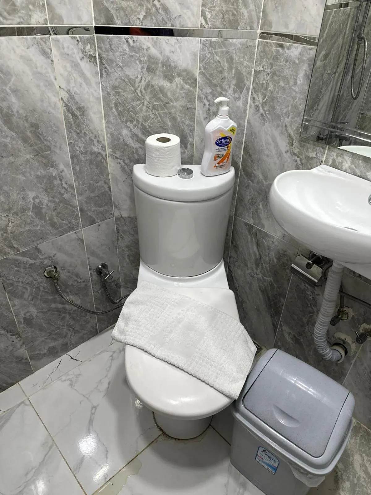 Property building in Happy Suite Boutique Hotel