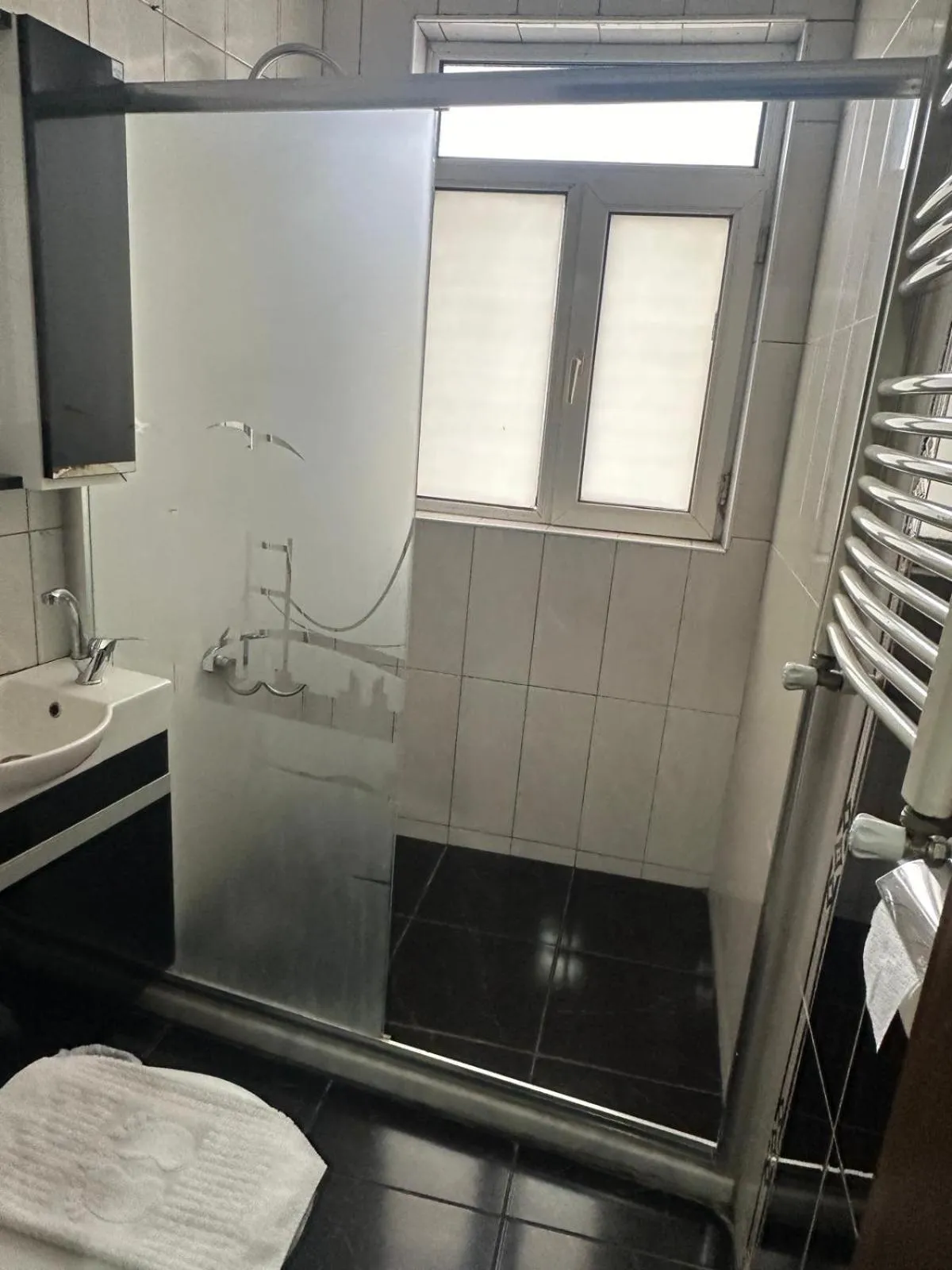 Property building in Happy Suite Boutique Hotel