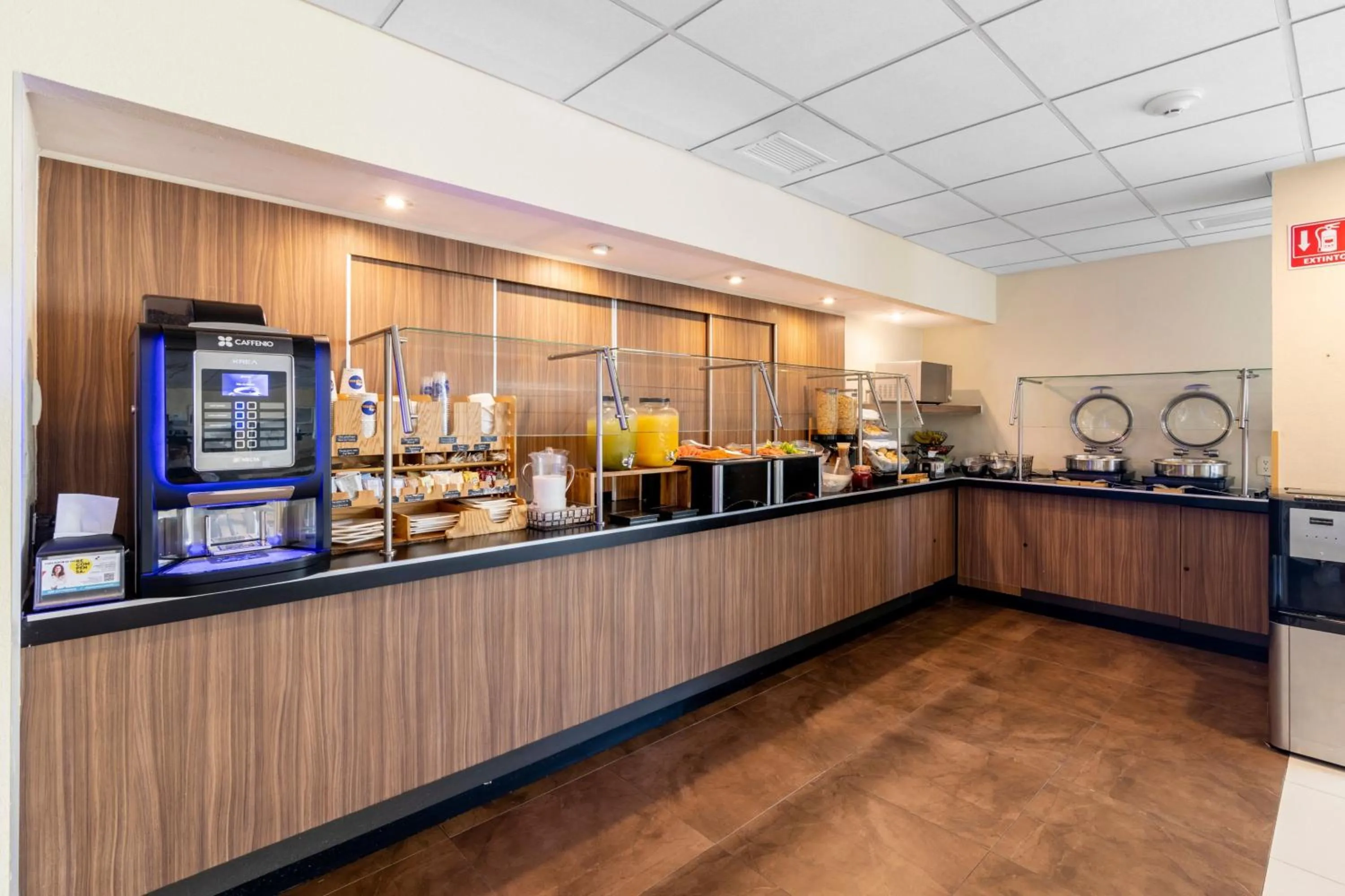 Breakfast in City Express by Marriott Ciudad del Carmen