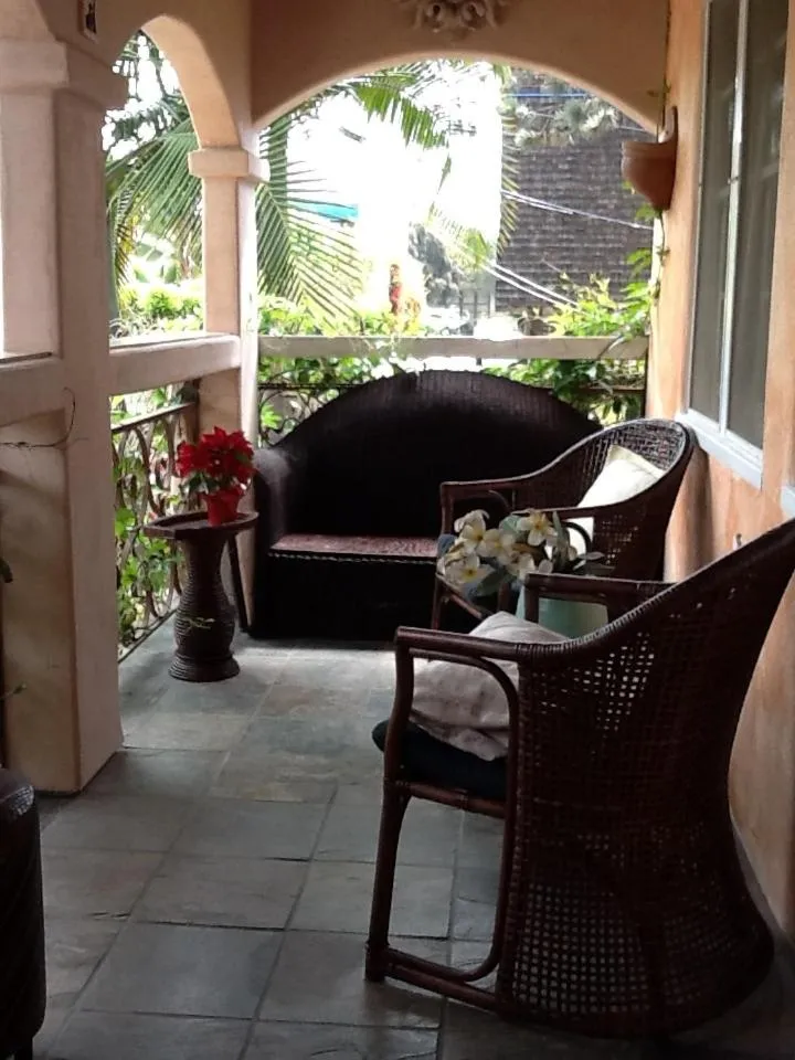 Day in Les Artistes Inn