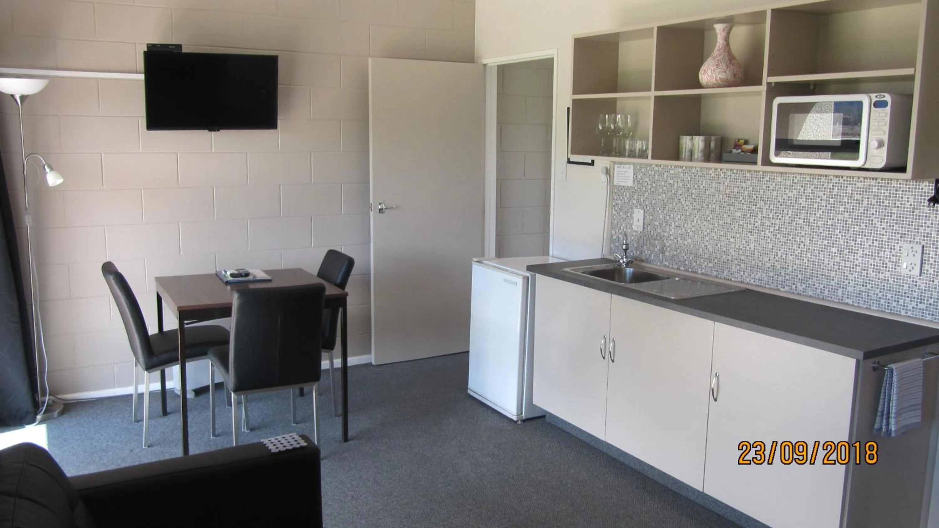 Kitchen or kitchenette in Ahuriri Motels