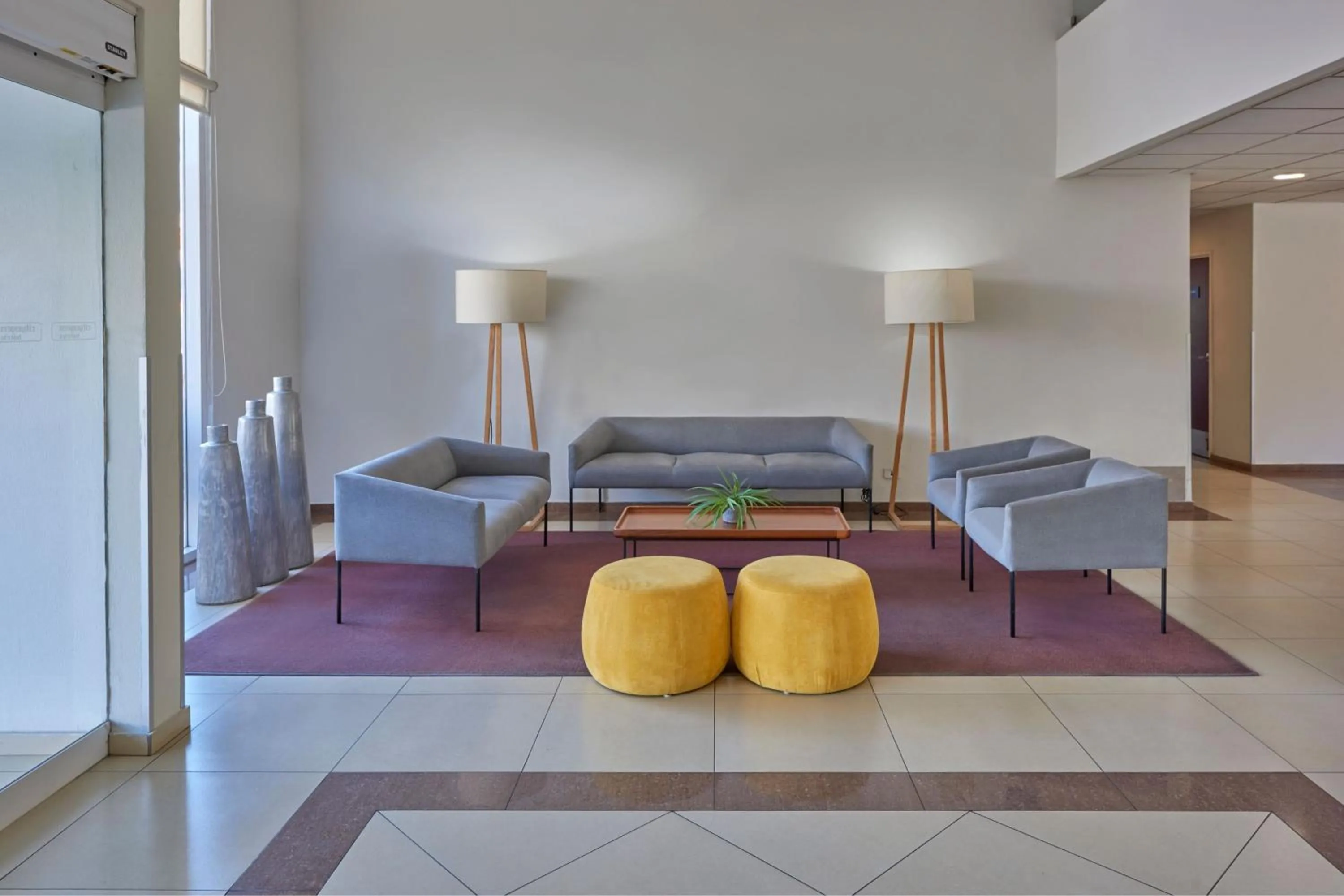 Lobby or reception in City Express by Marriott Manzanillo