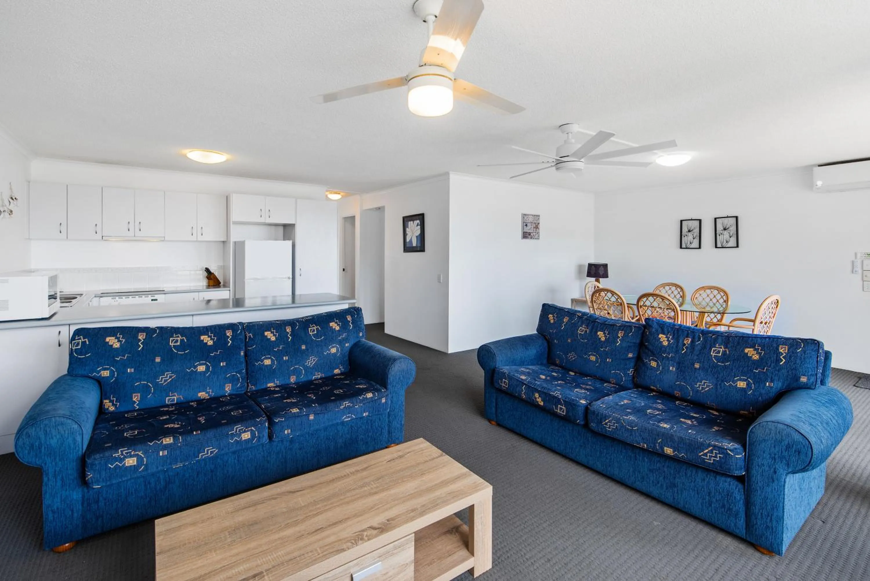 Living room in Surfcomber on the Beach