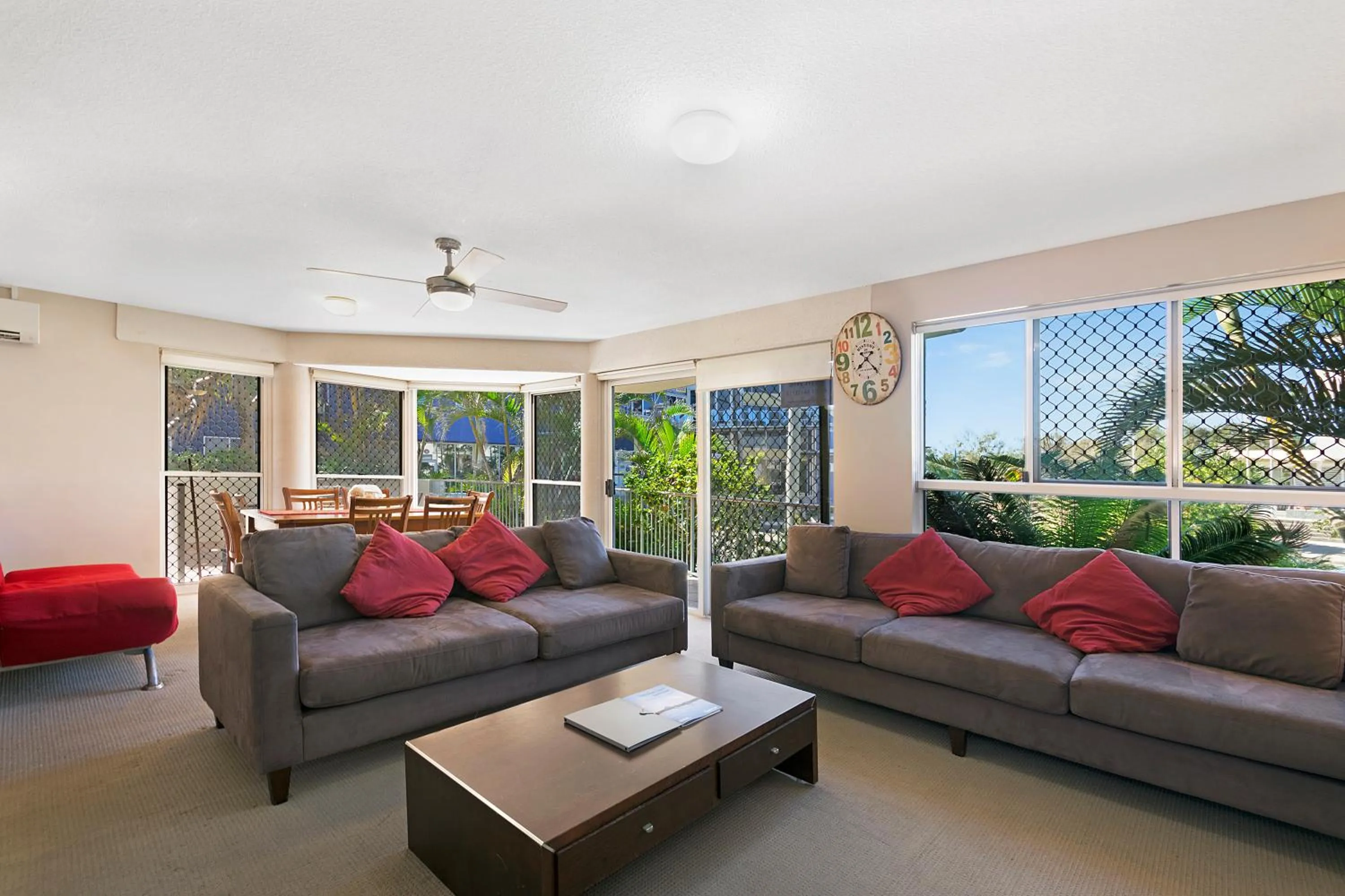 Living room in Surfcomber on the Beach