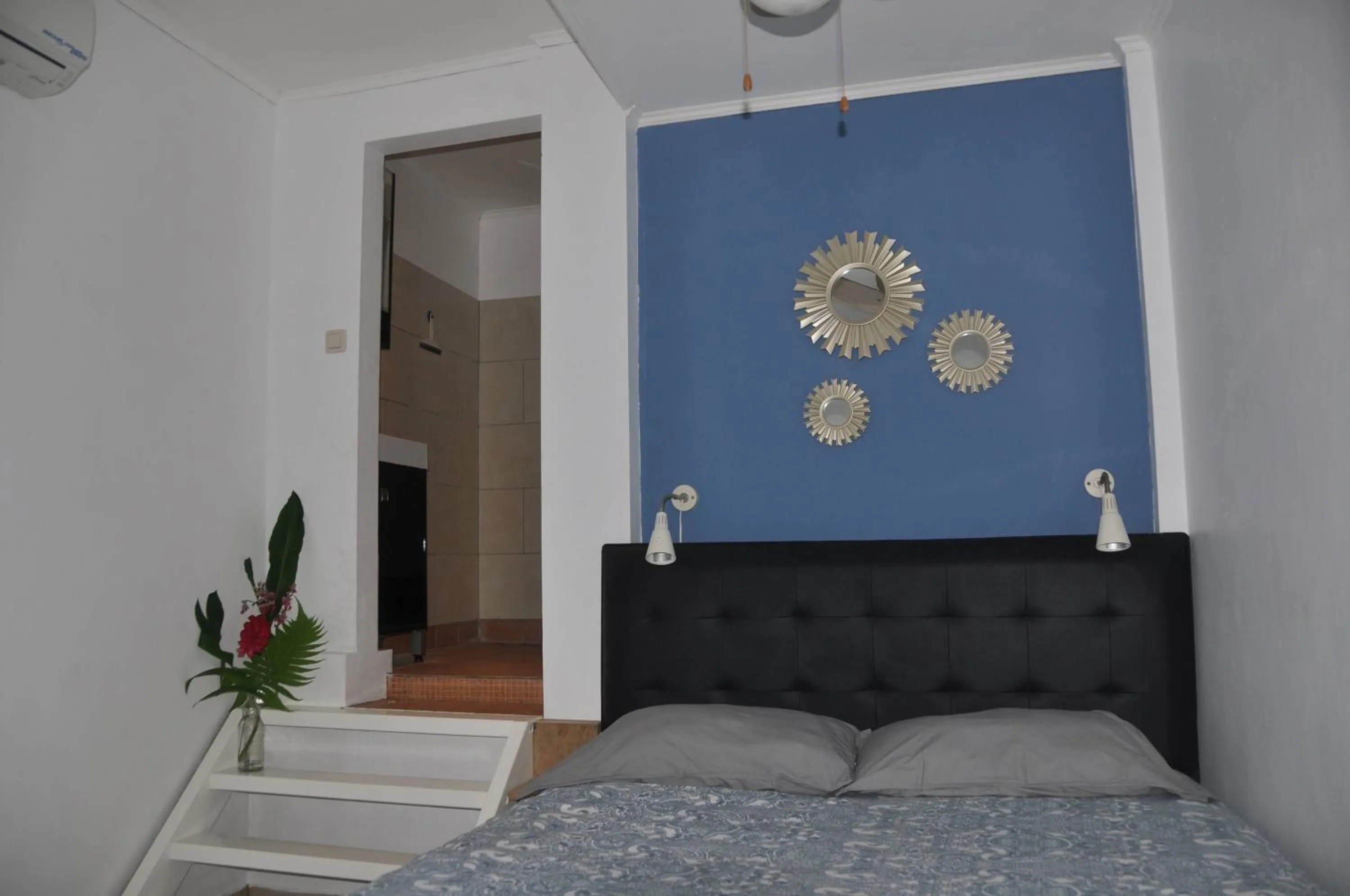 Photo of the whole room, Bed in Guesthouse The 4 Fish