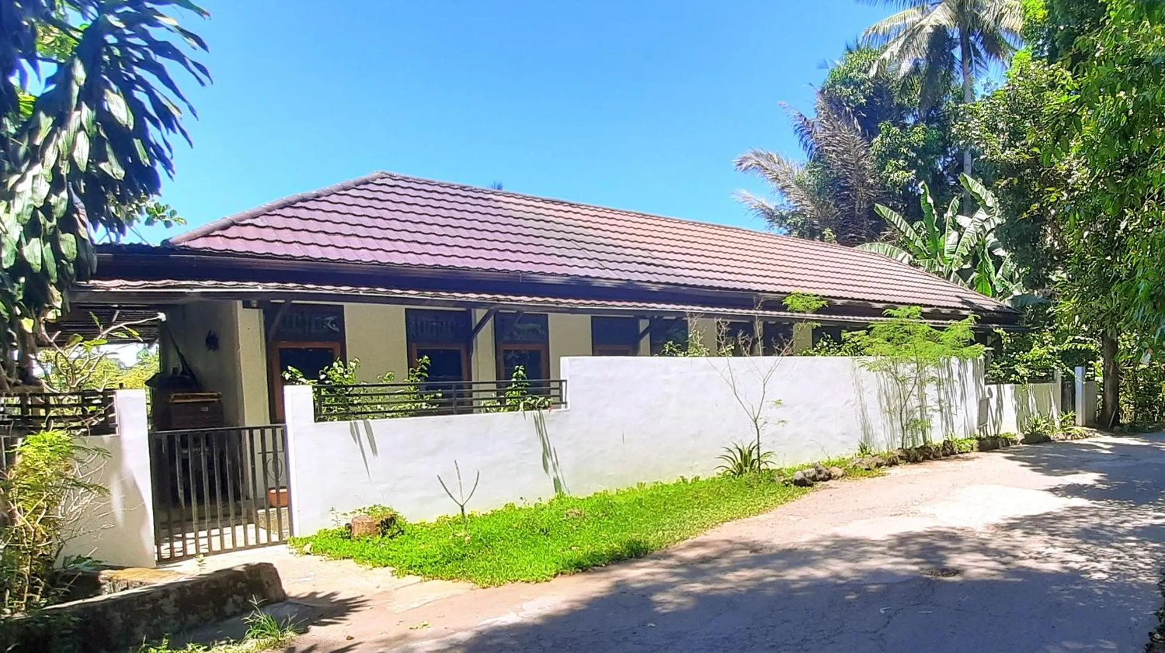 Property building in Guesthouse The 4 Fish