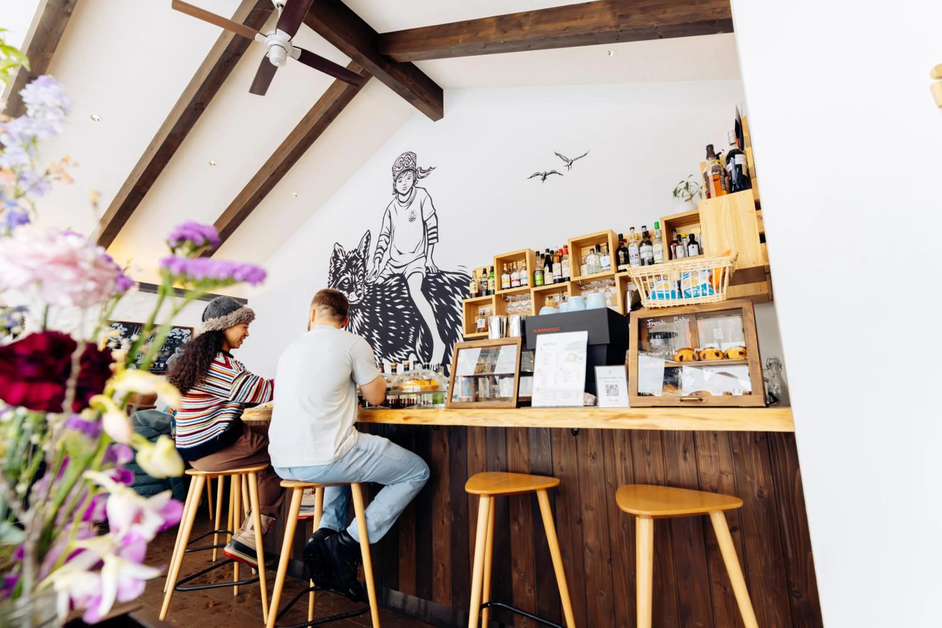 Restaurant/places to eat in Country Inn Milky House