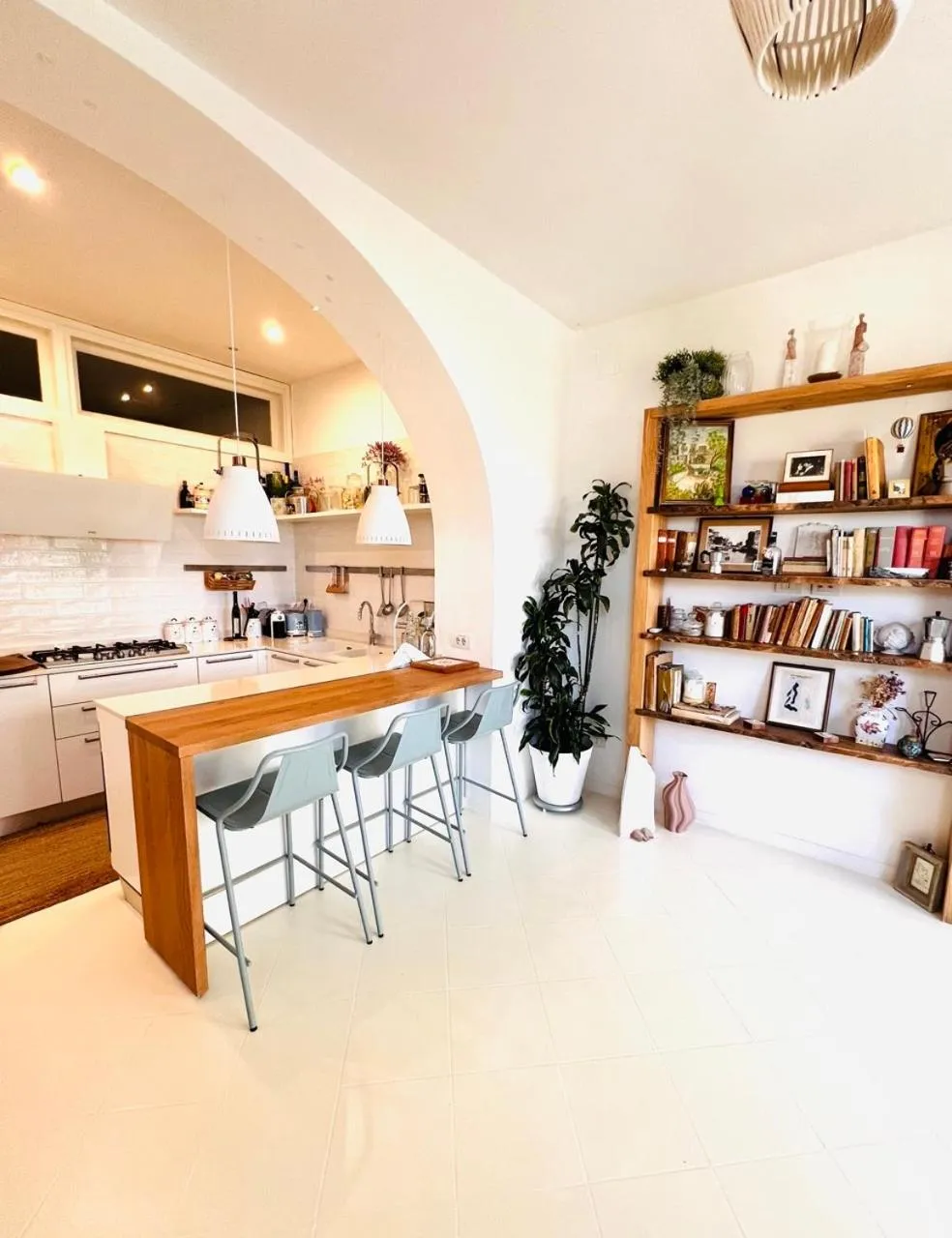 Facade/entrance in Casa Maddy