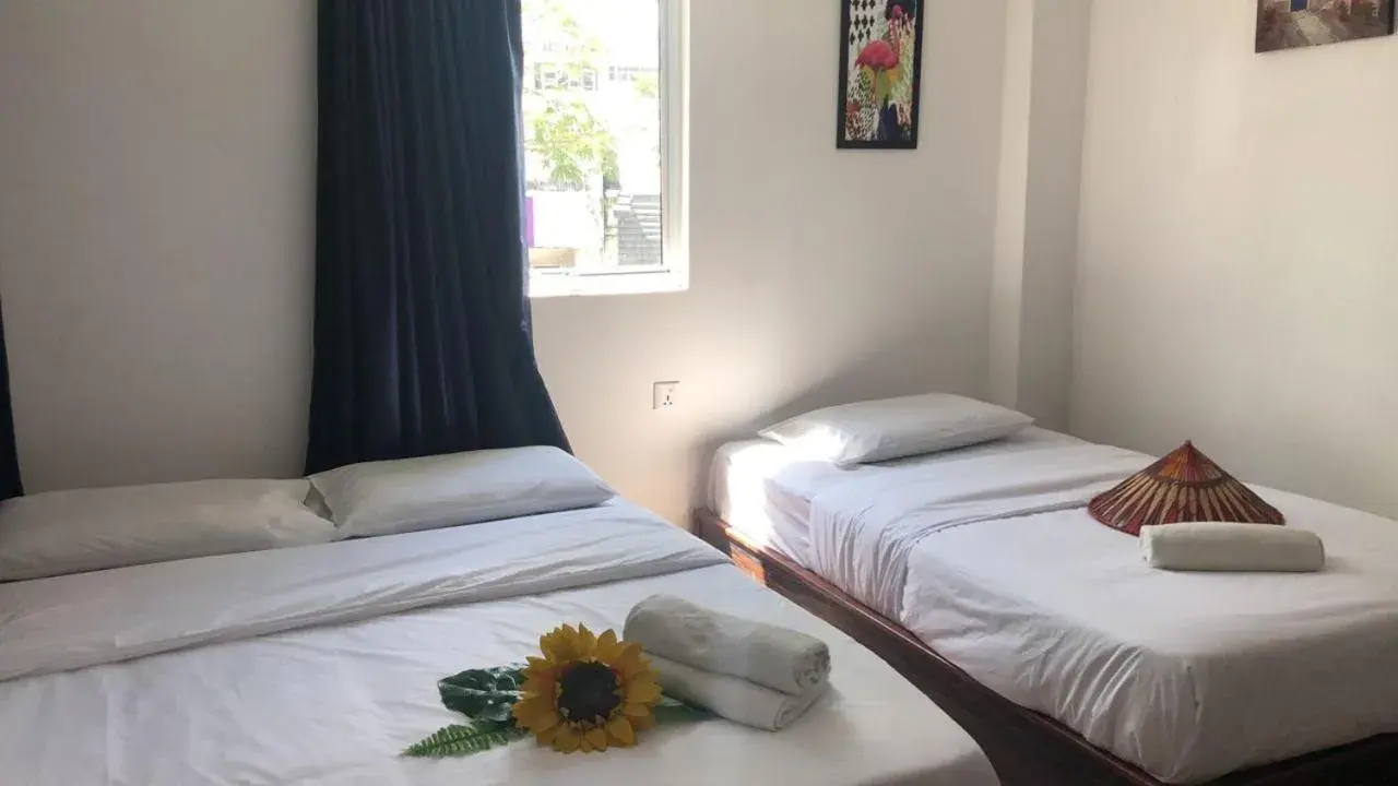 Triple Room in Kapit Hotel Triple Room in Kapit Hotel