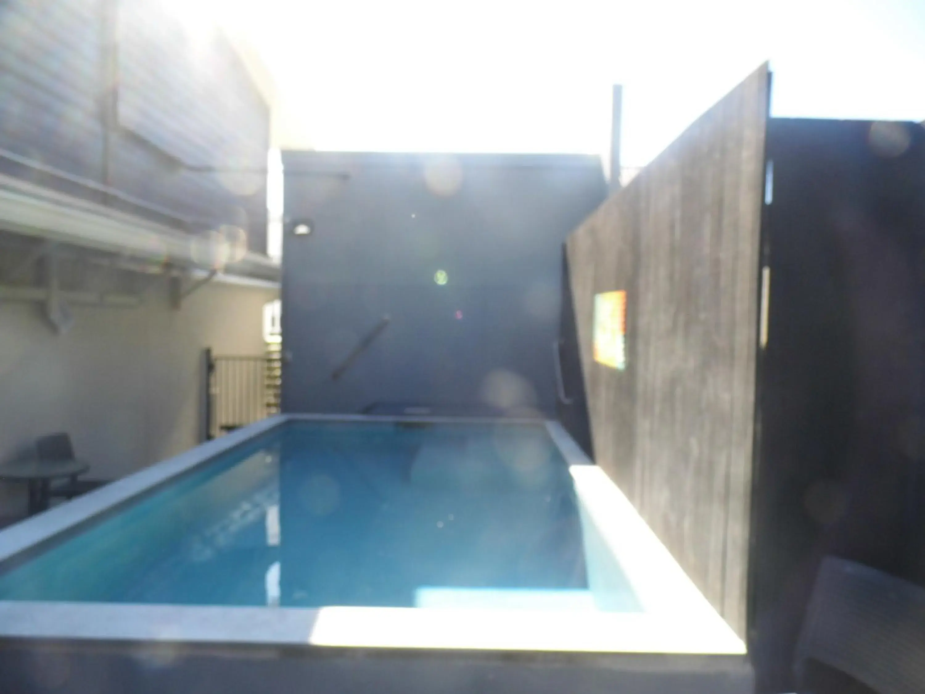 Swimming Pool in Lake Lodge Motel Rotorua