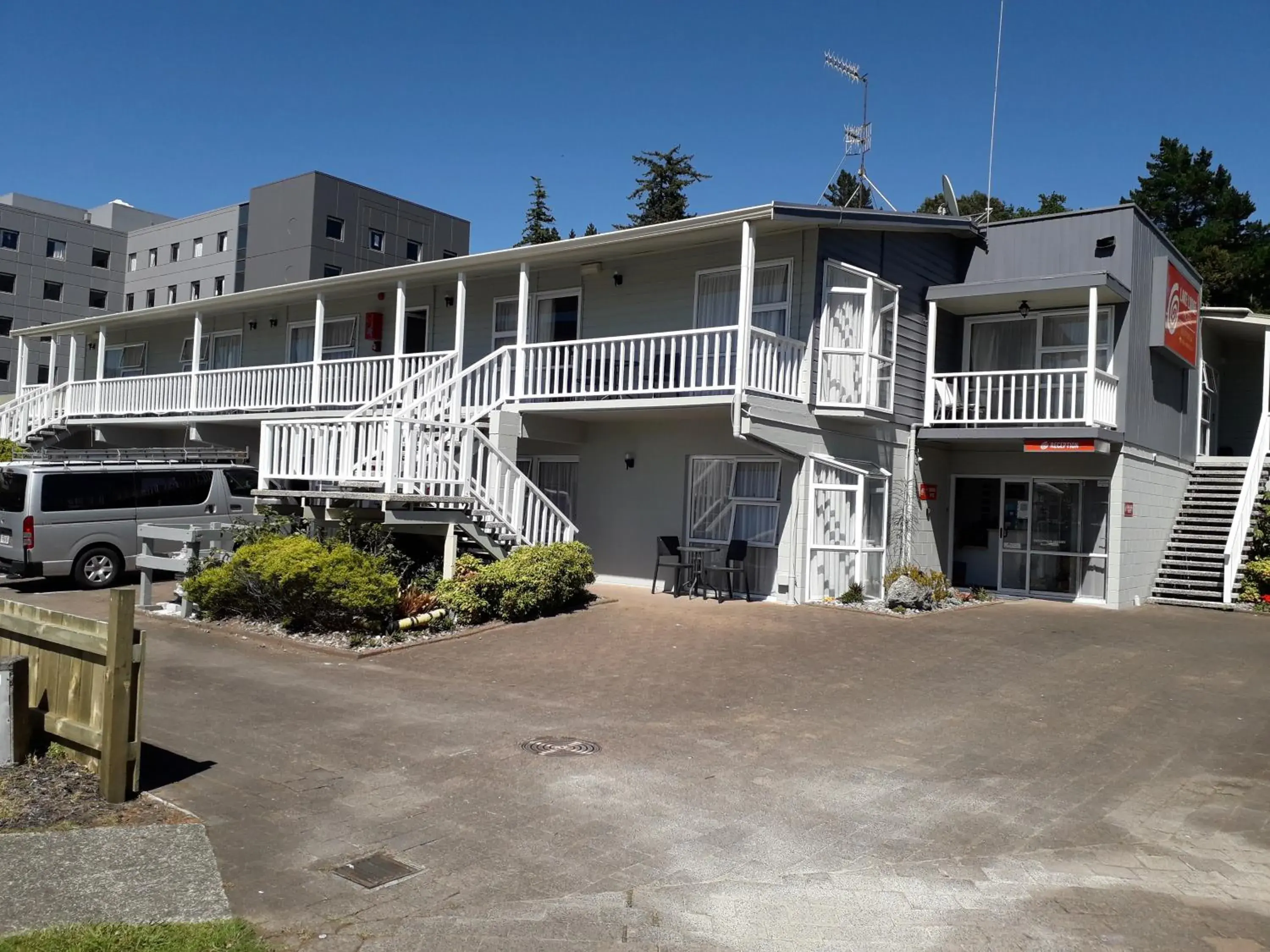 Property Building in Lake Lodge Motel Rotorua