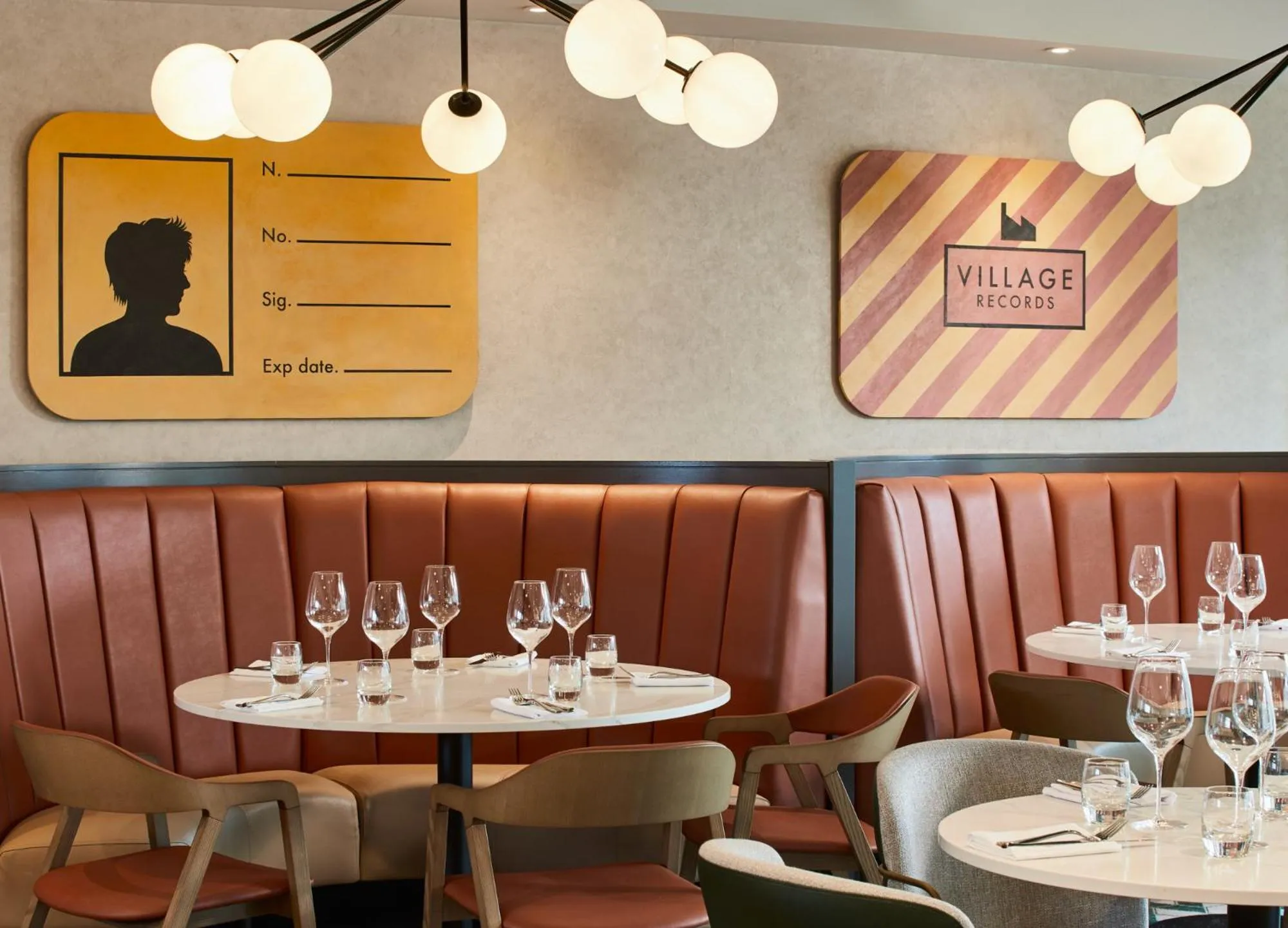 Restaurant/places to eat in Manchester Marriott Hotel Piccadilly