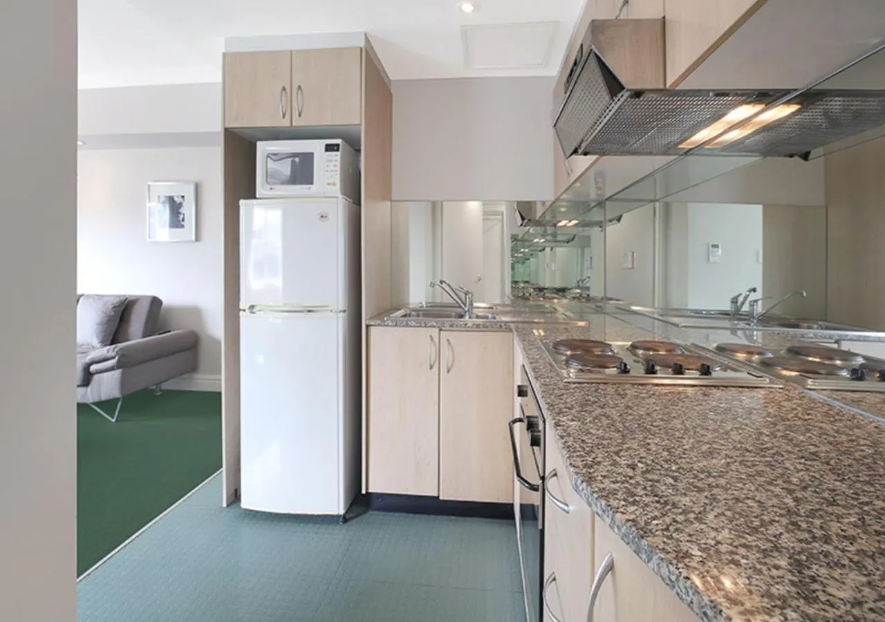 Kitchen or kitchenette in Sydney Airport Suites