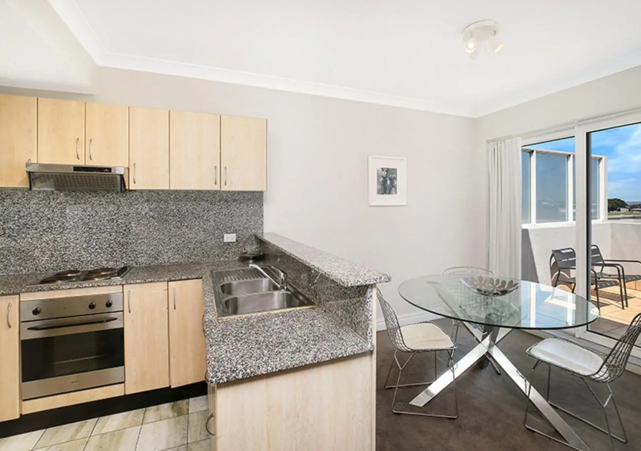 Kitchen or kitchenette in Sydney Airport Suites
