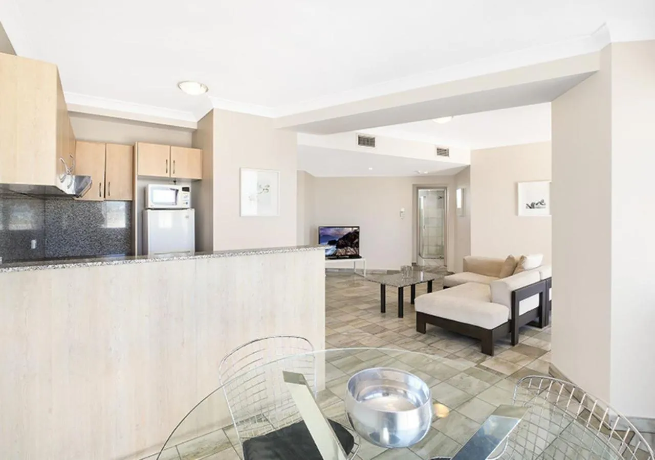 Kitchen or kitchenette in Sydney Airport Suites