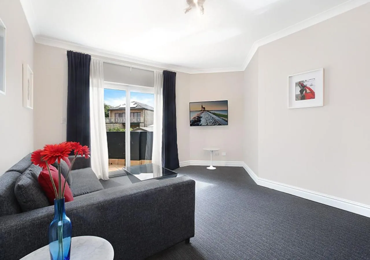 Living room in Sydney Airport Suites