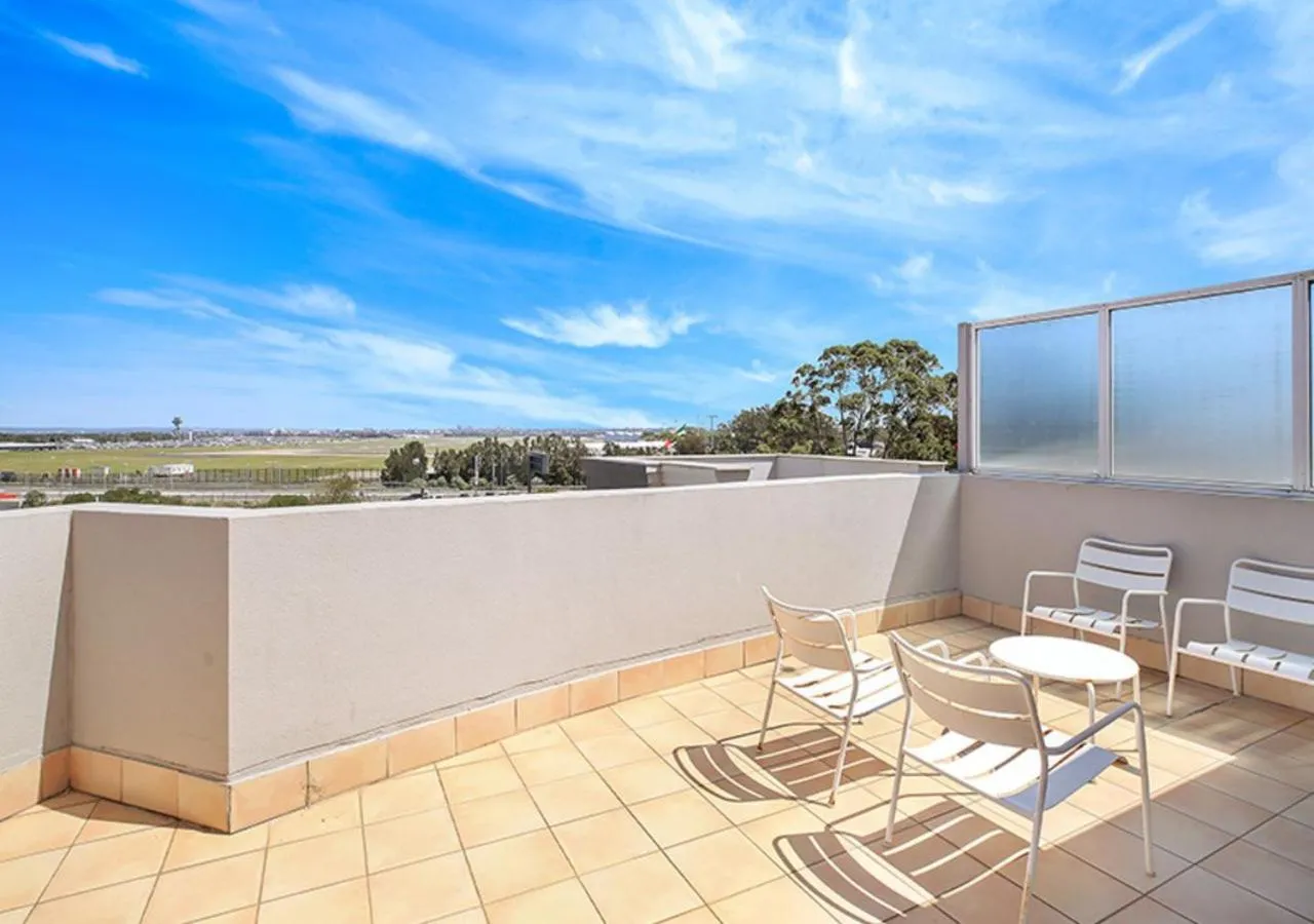 Balcony/Terrace in Sydney Airport Suites