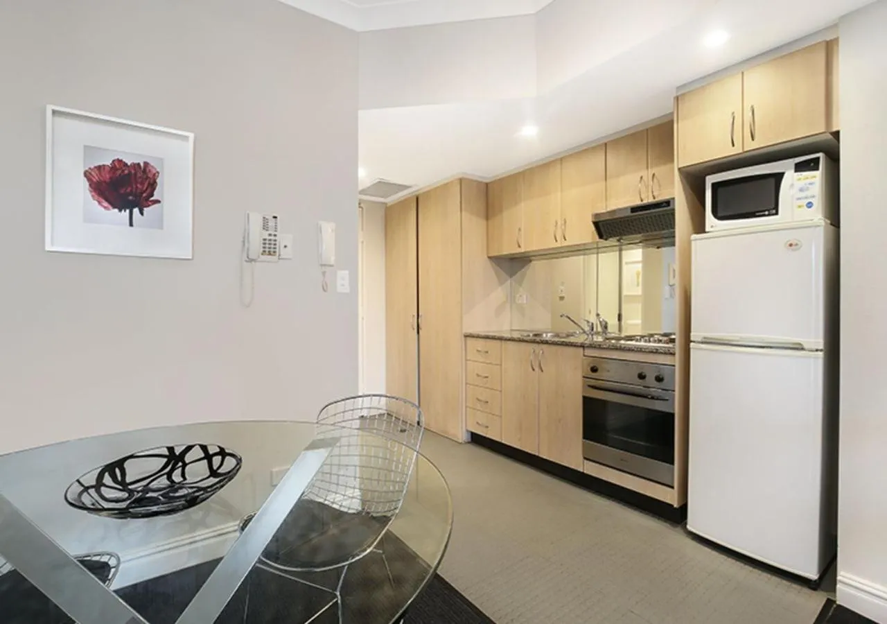 Kitchen or kitchenette in Sydney Airport Suites