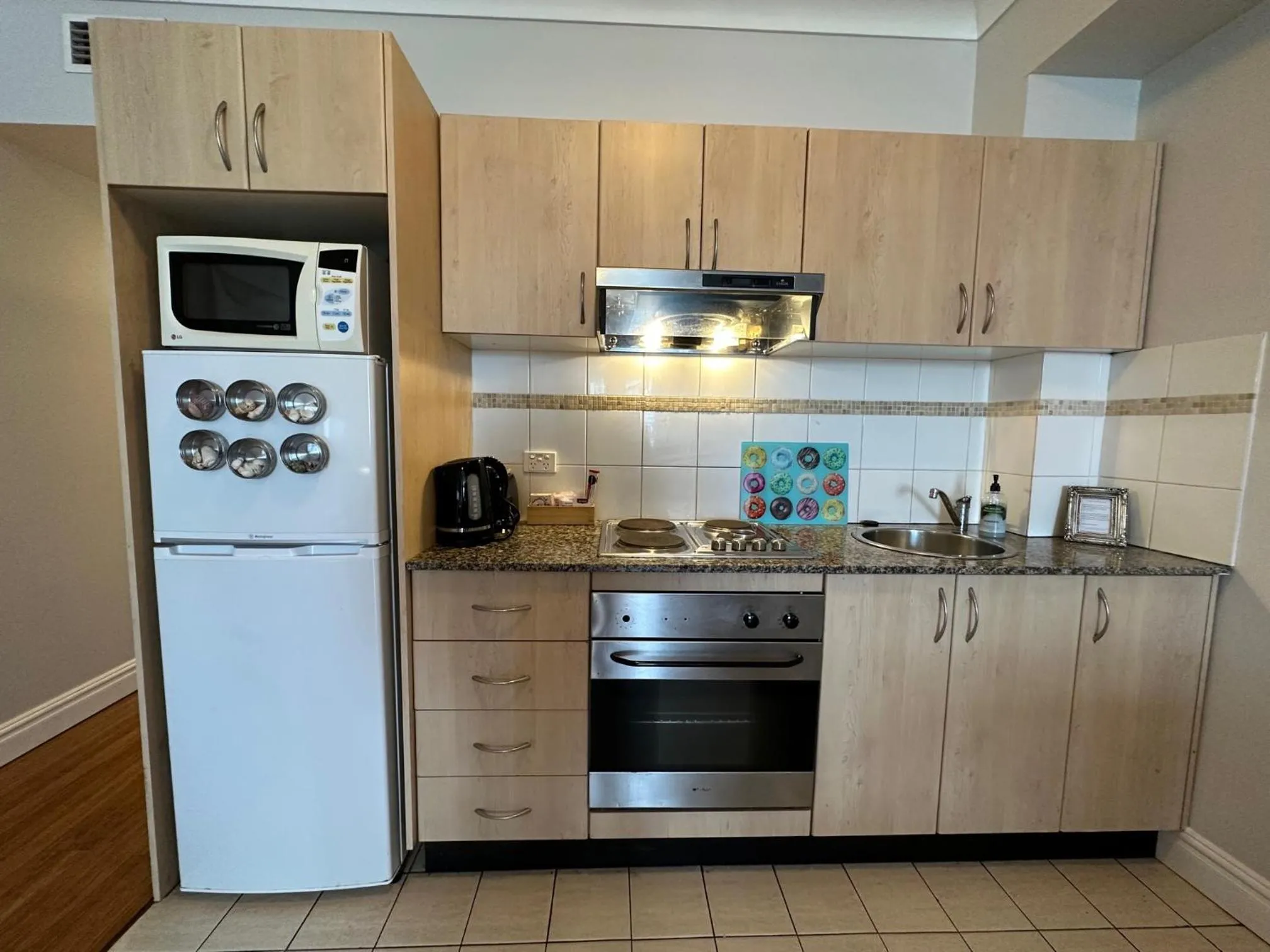 Kitchen or kitchenette in Sydney Airport Suites