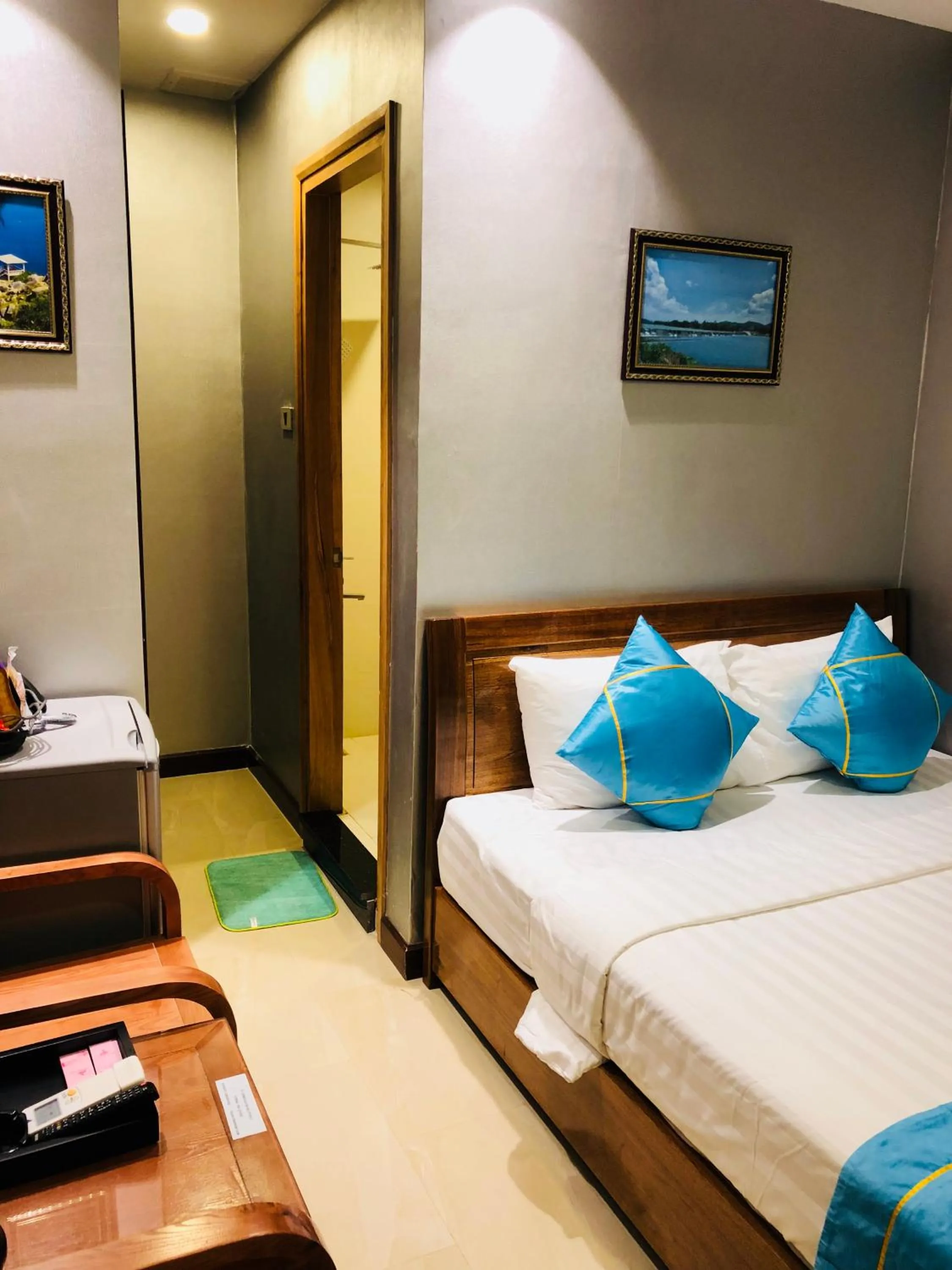 Bed in Hồng Hạc Hotel