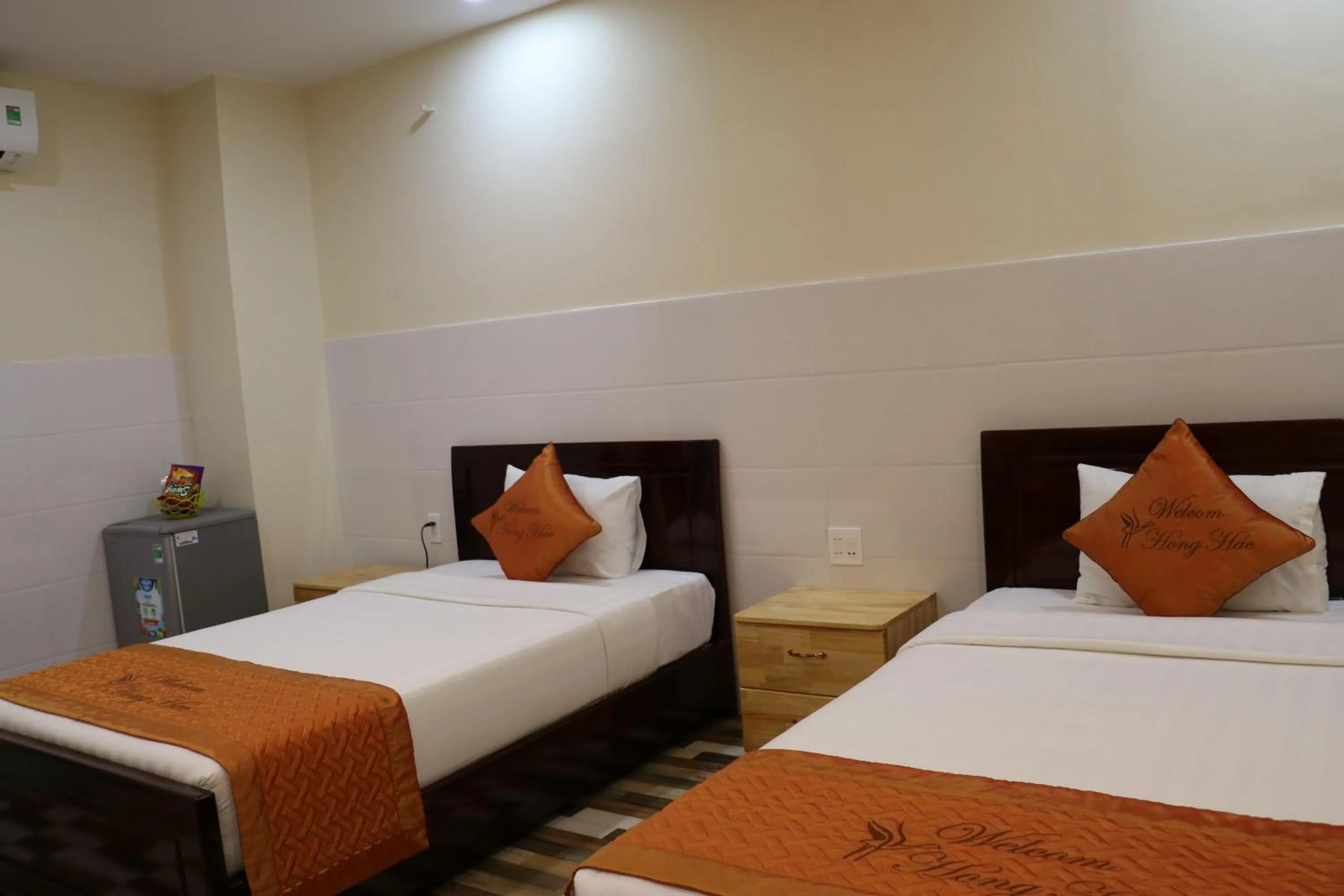 Bed in Hồng Hạc Hotel